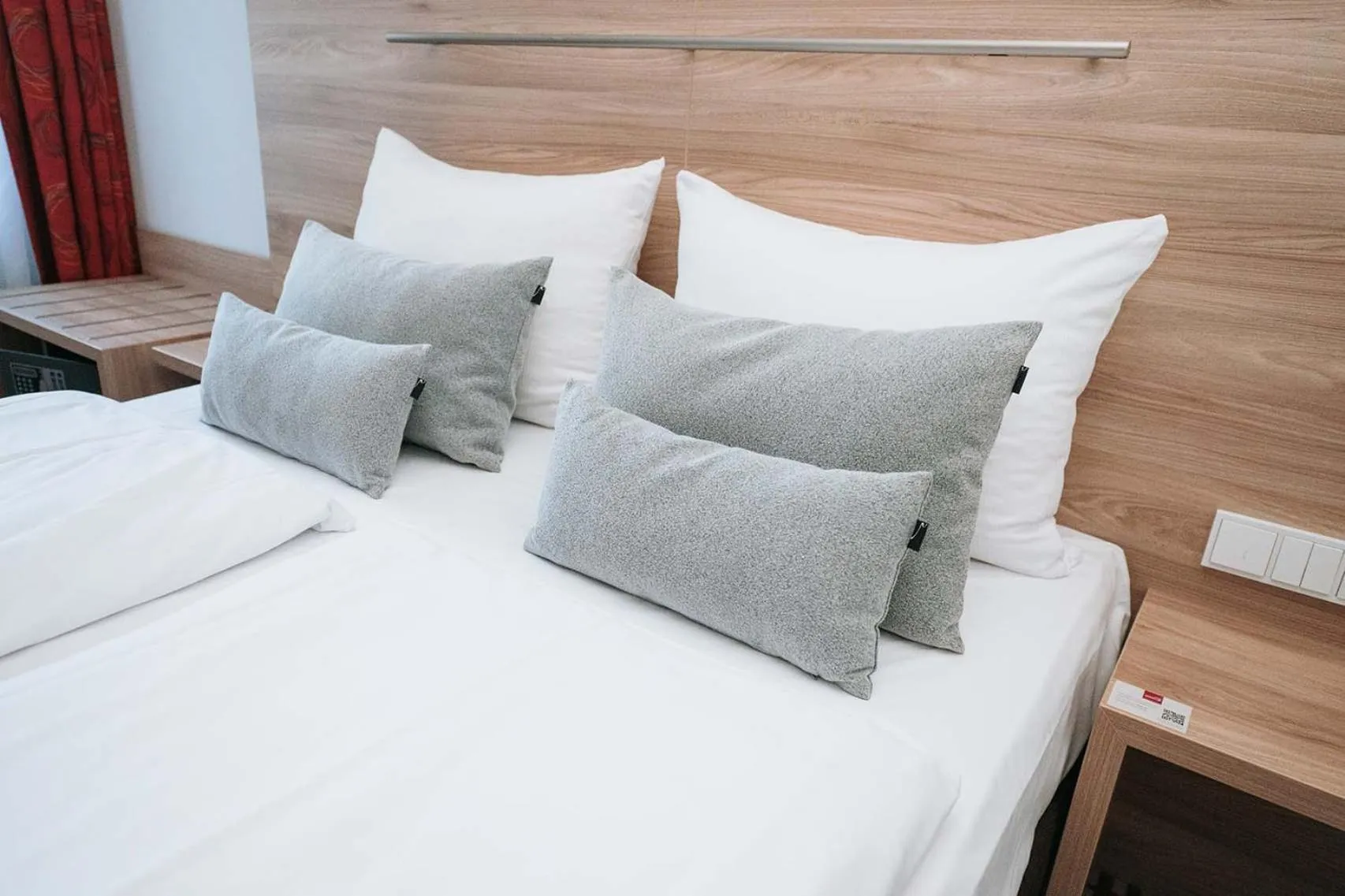 Photo of the whole room, Bed in das seidl - Hotel & Tagung - München West