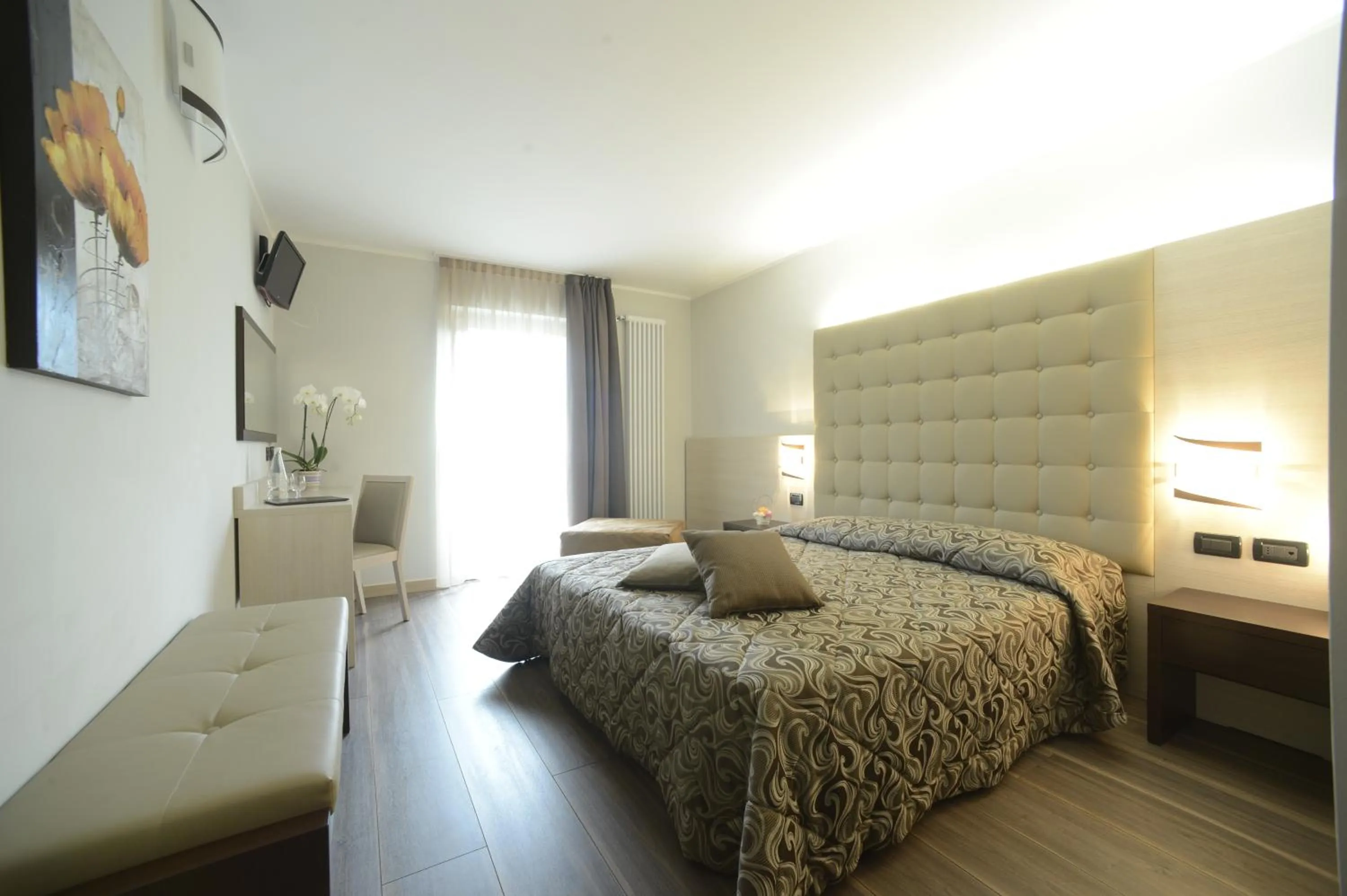 Bed in Hotel Vittoria