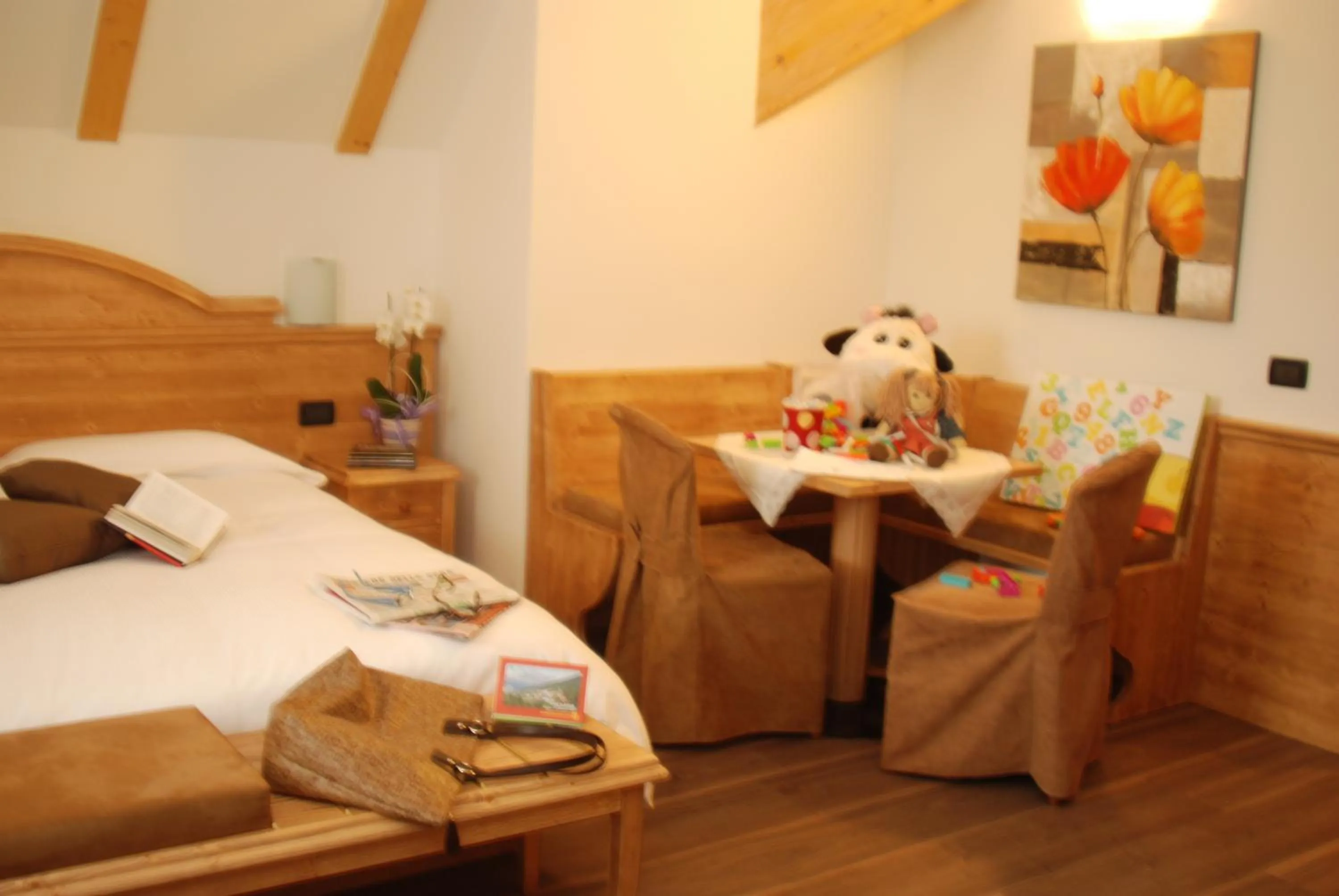 View (from property/room), Bed in Hotel Vittoria