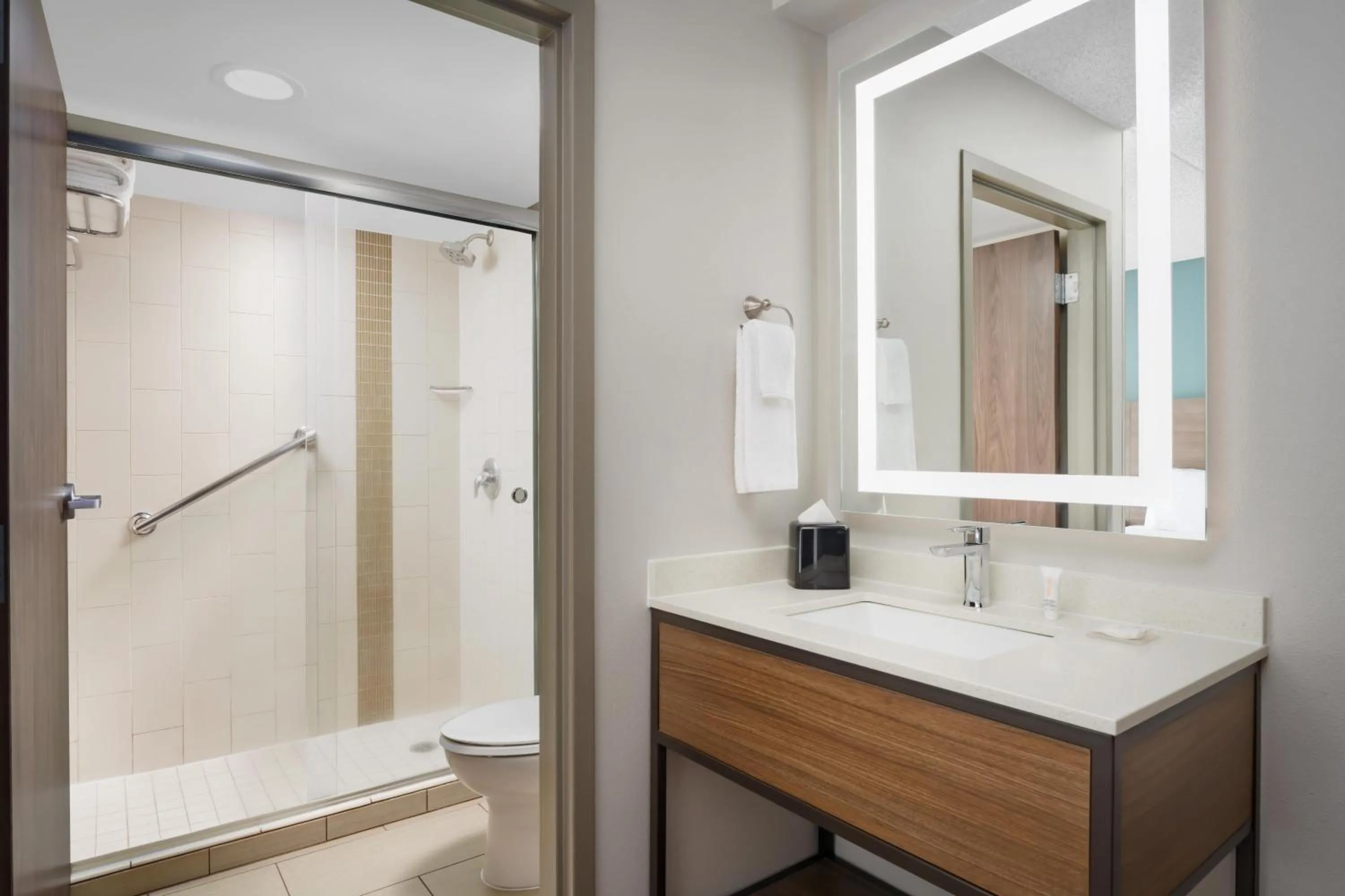Bathroom in Hyatt Place Scottsdale/Old Town