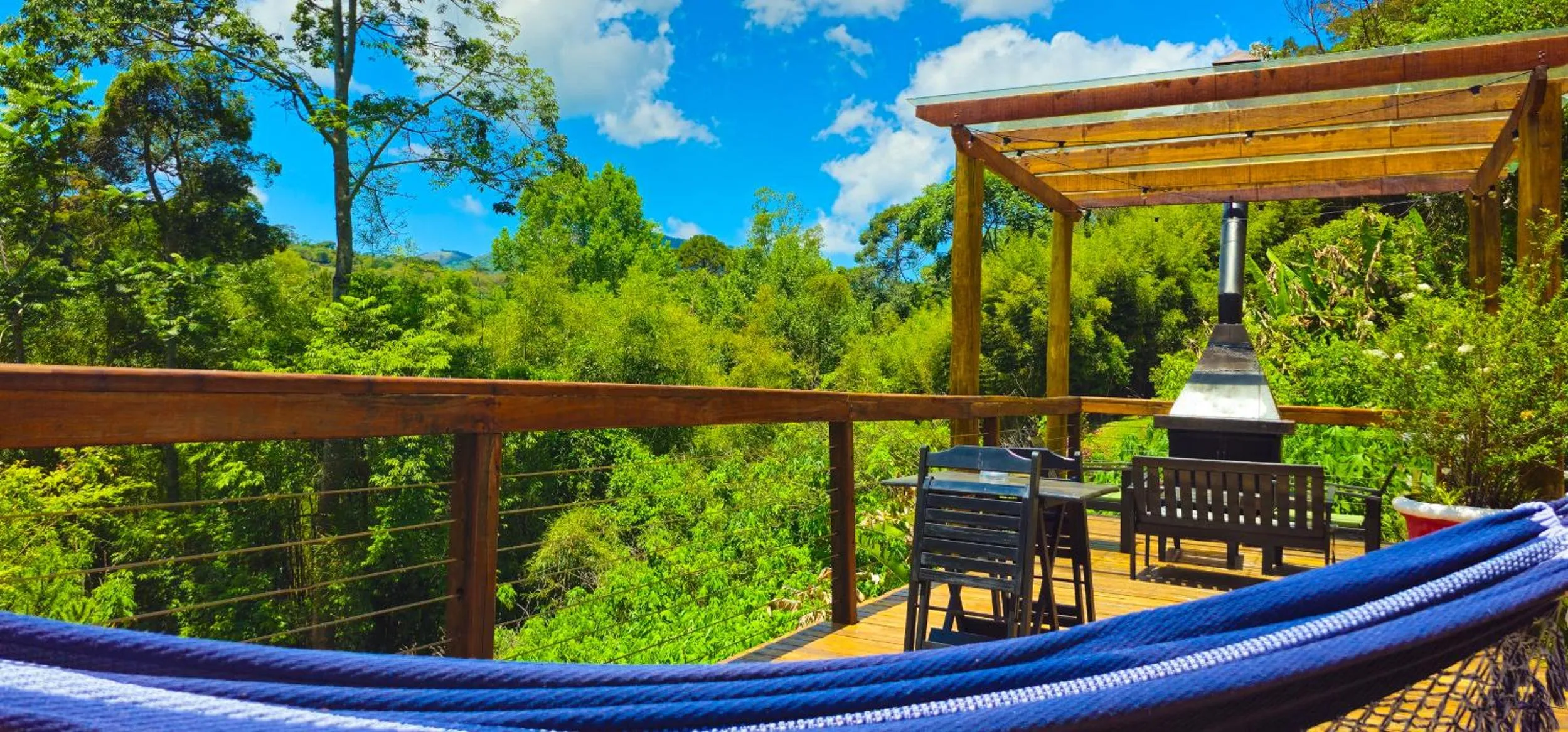 Natural landscape in Cores e Flores da Serra Pousada by Concavus