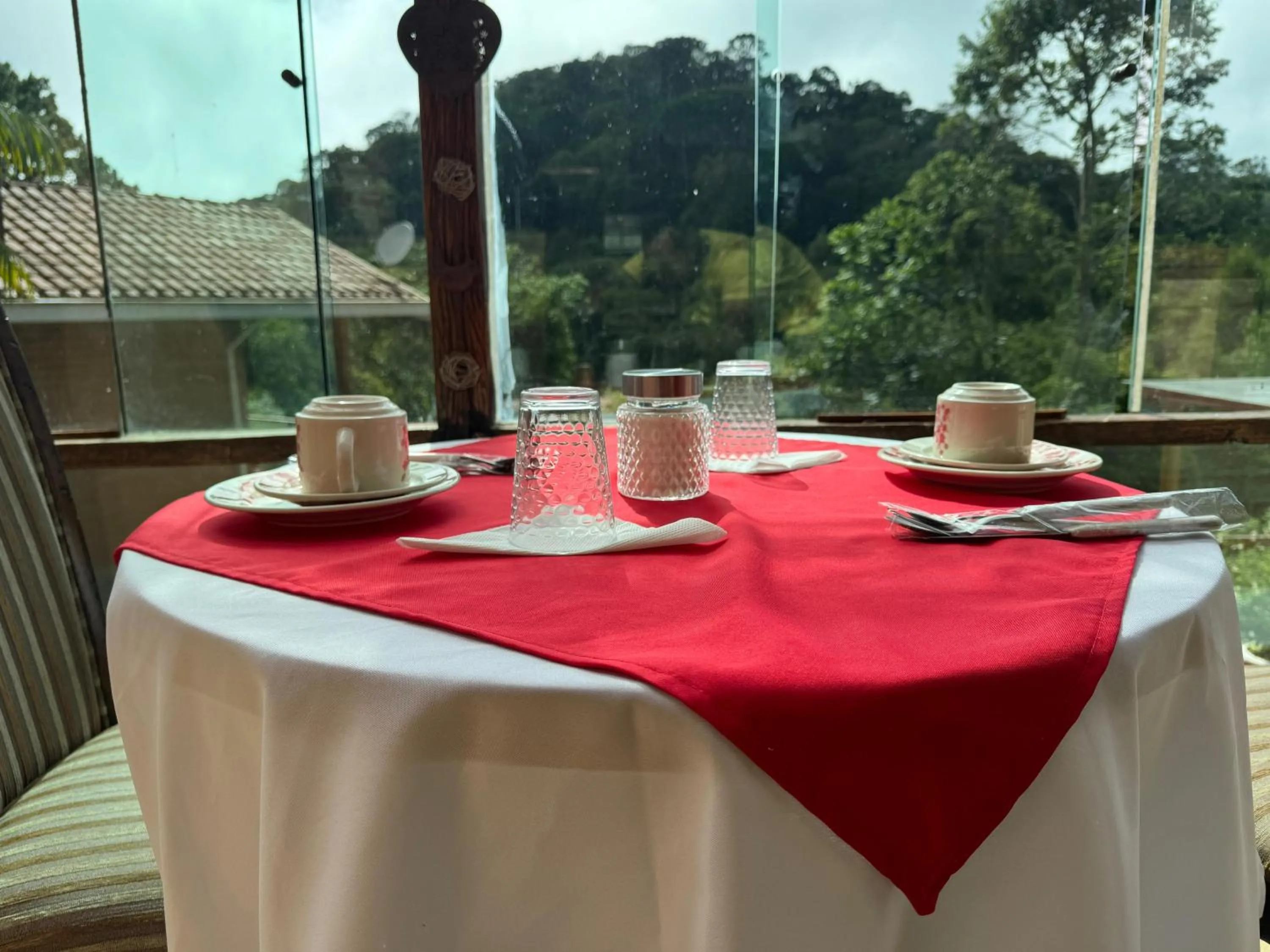 Breakfast in Cores e Flores da Serra Pousada by Concavus