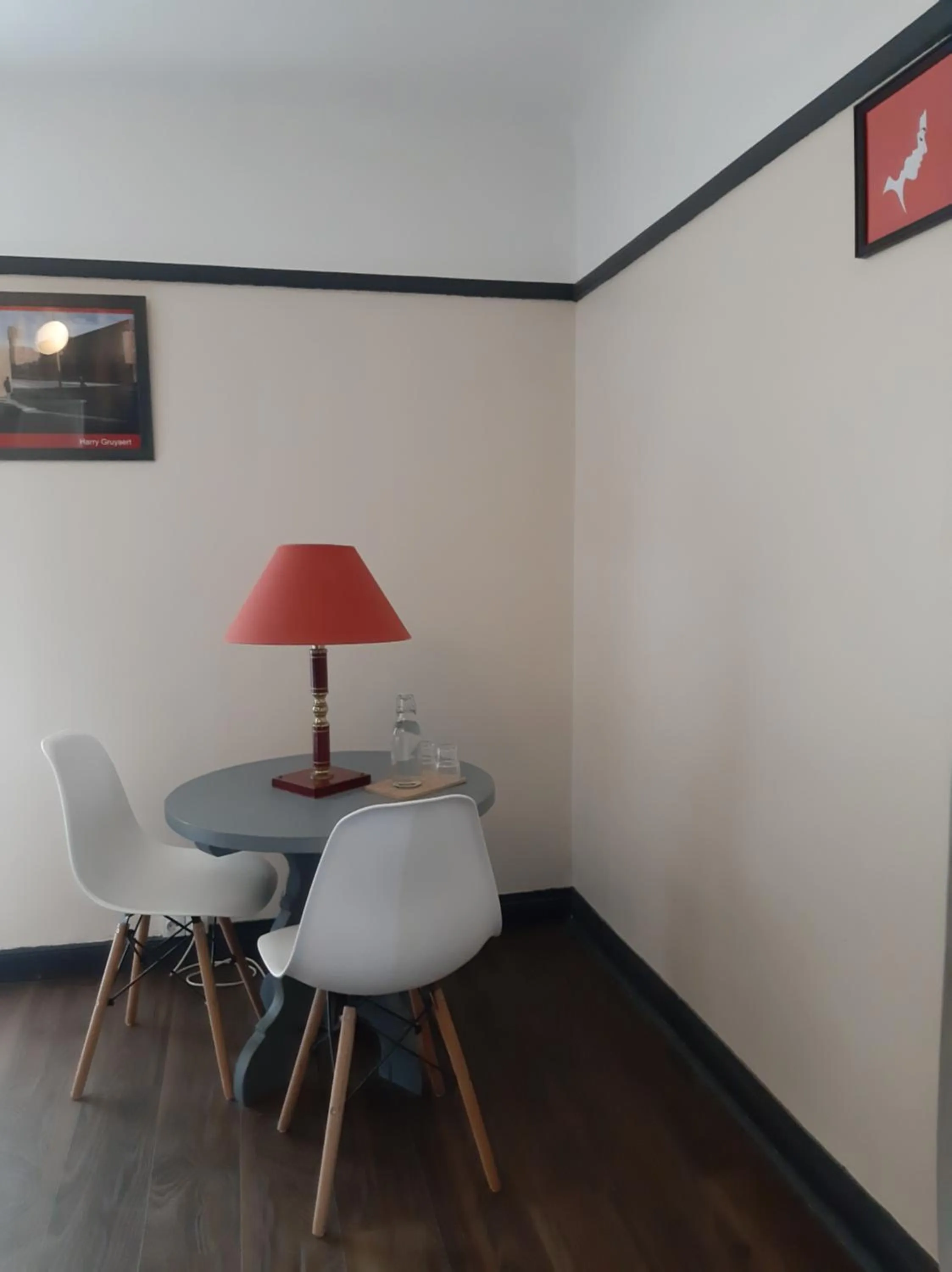 Dining area in Saint Charles Hôtel &amp; Coliving Biarritz