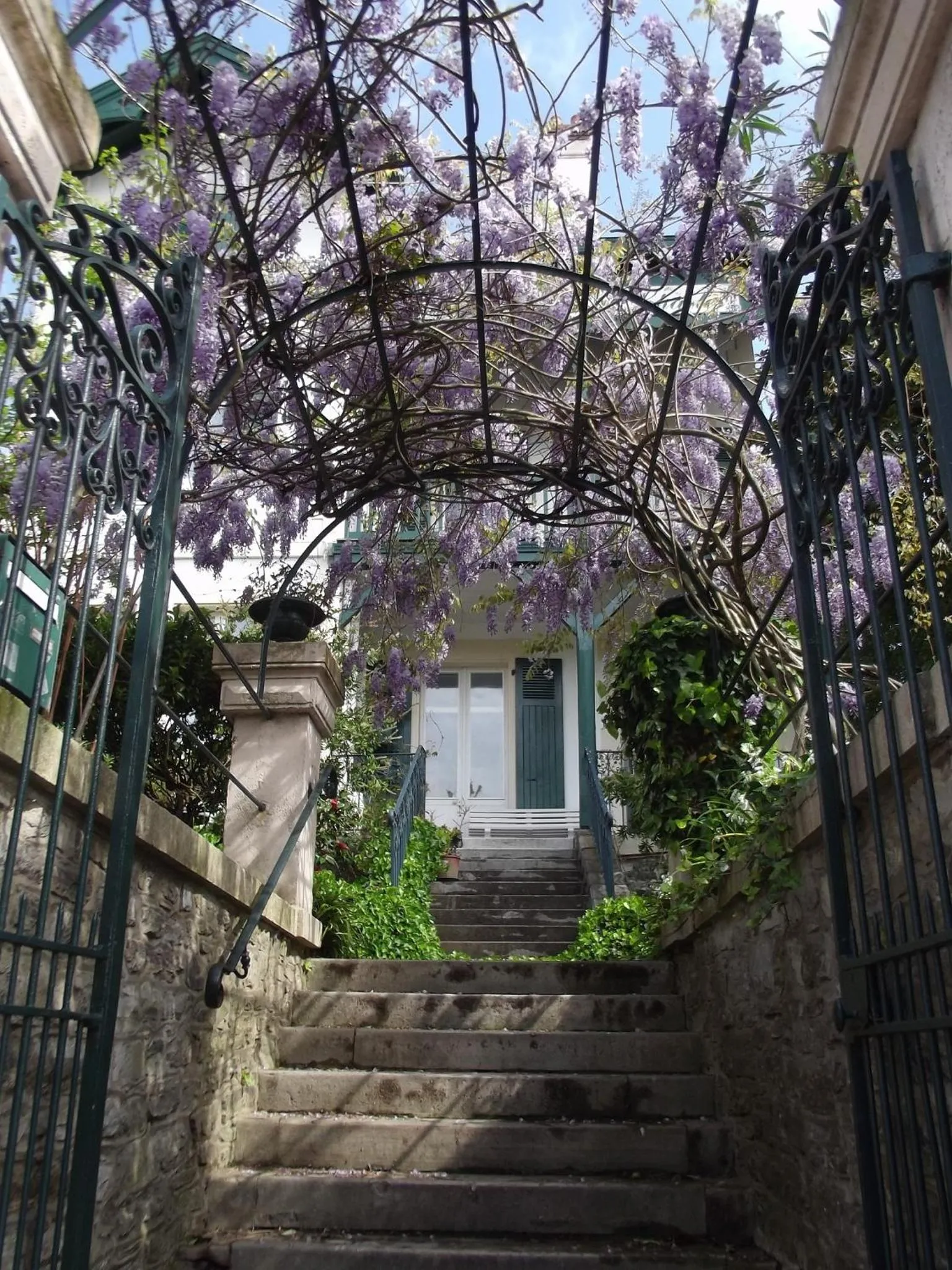 Garden in Saint Charles Hôtel &amp; Coliving Biarritz