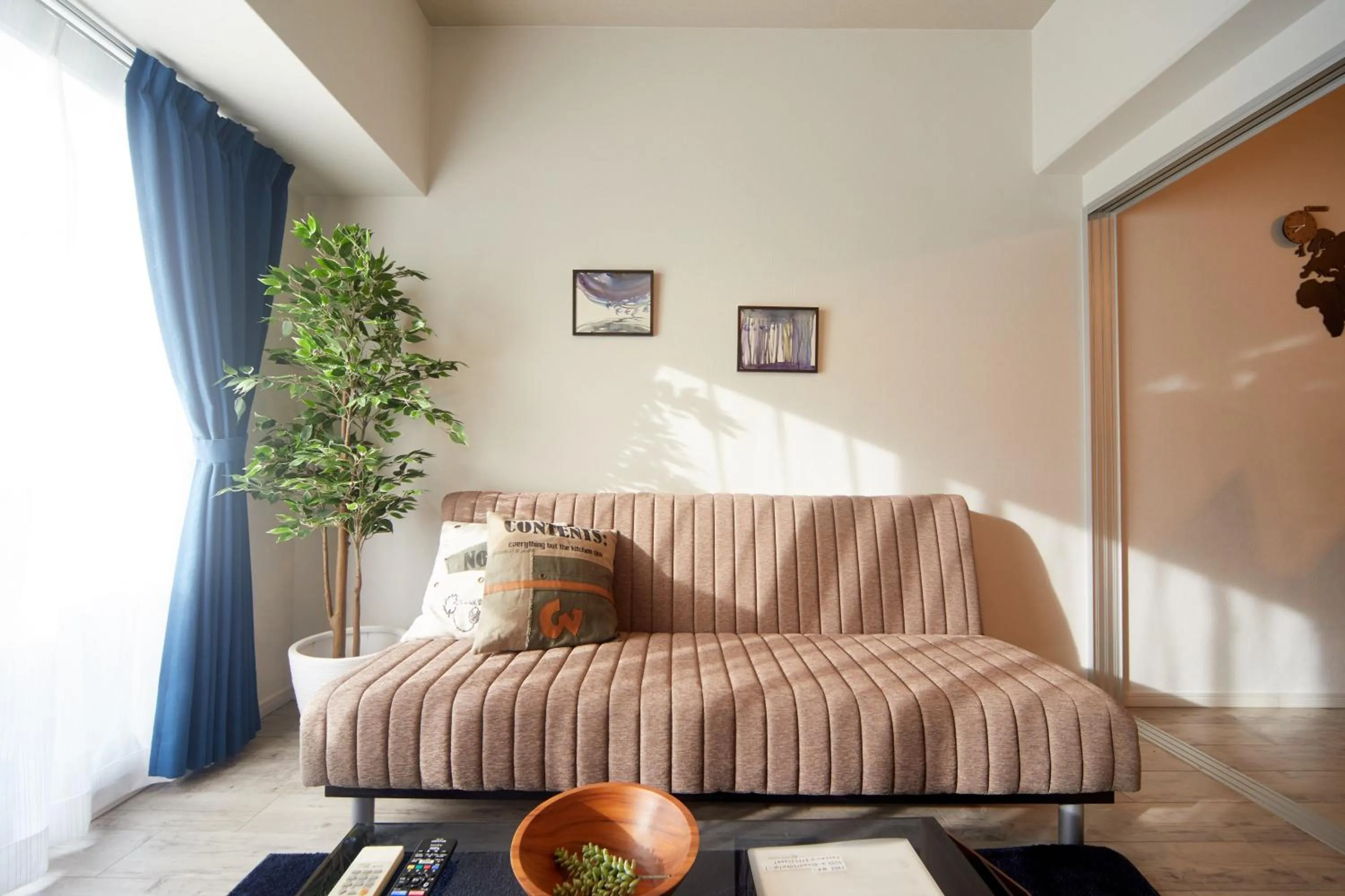 Photo of the whole room in Forestay Shinsaibashi