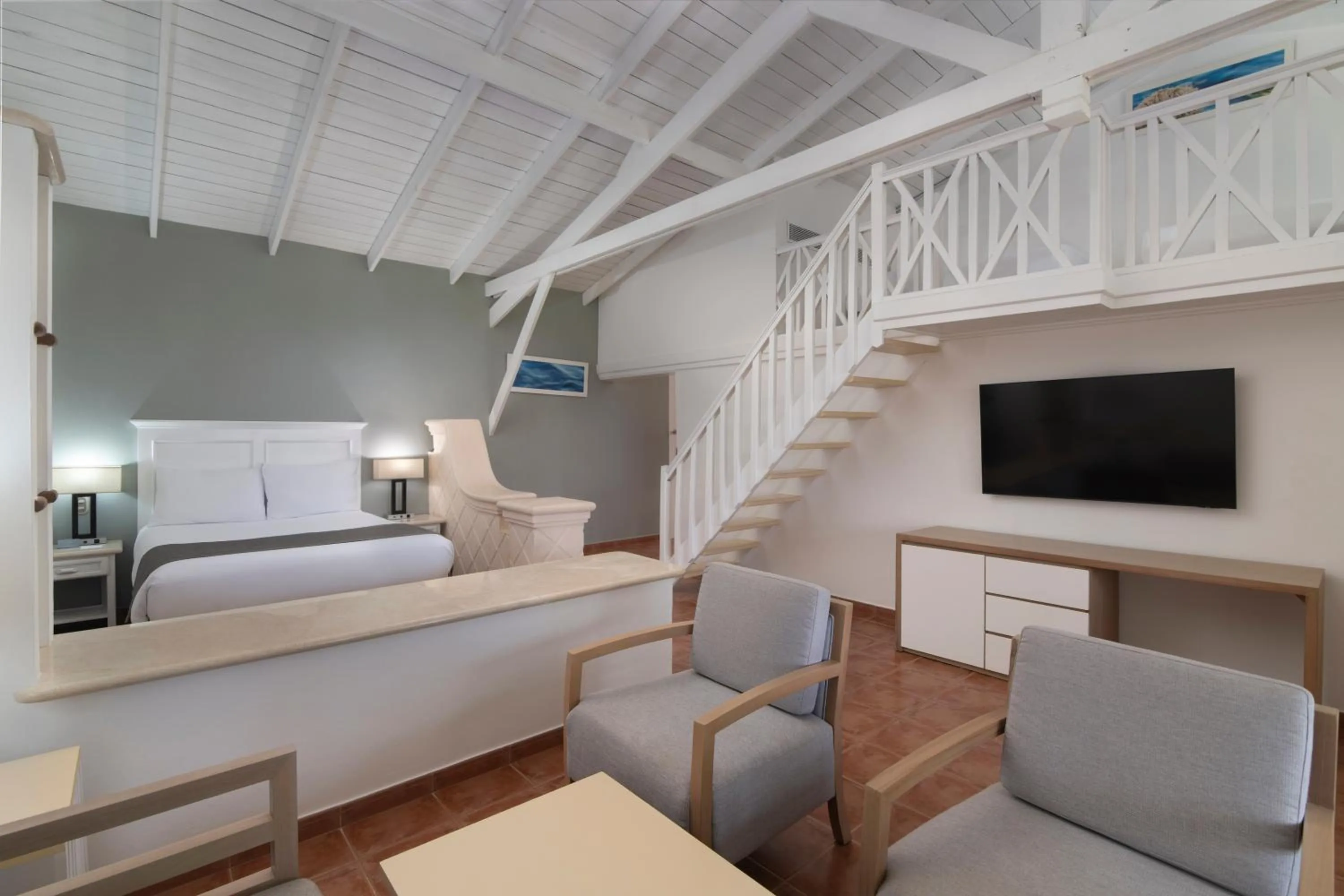 Bed in Wyndham Alltra Samana All Inclusive Resort