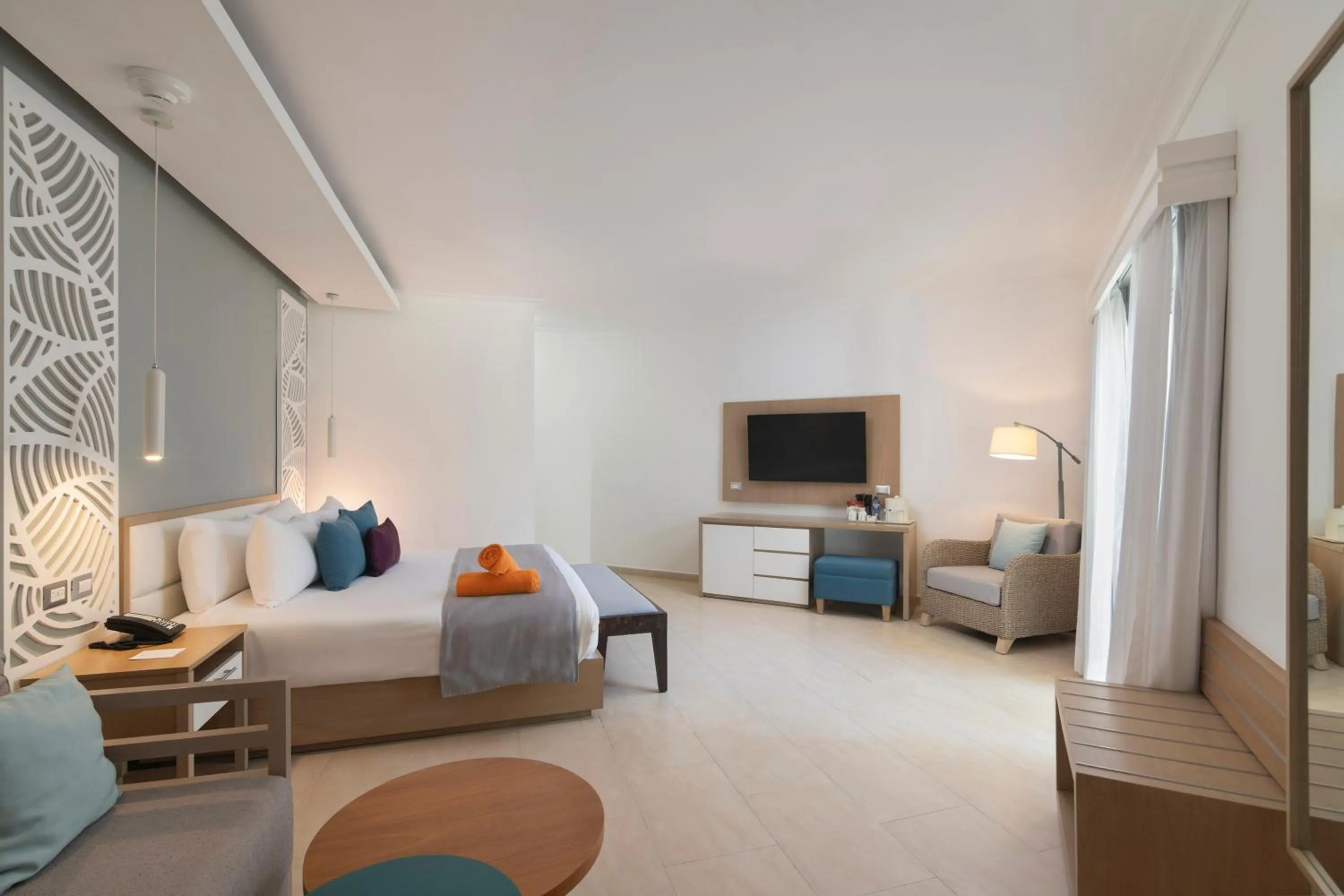 Bed in Wyndham Alltra Samana All Inclusive Resort