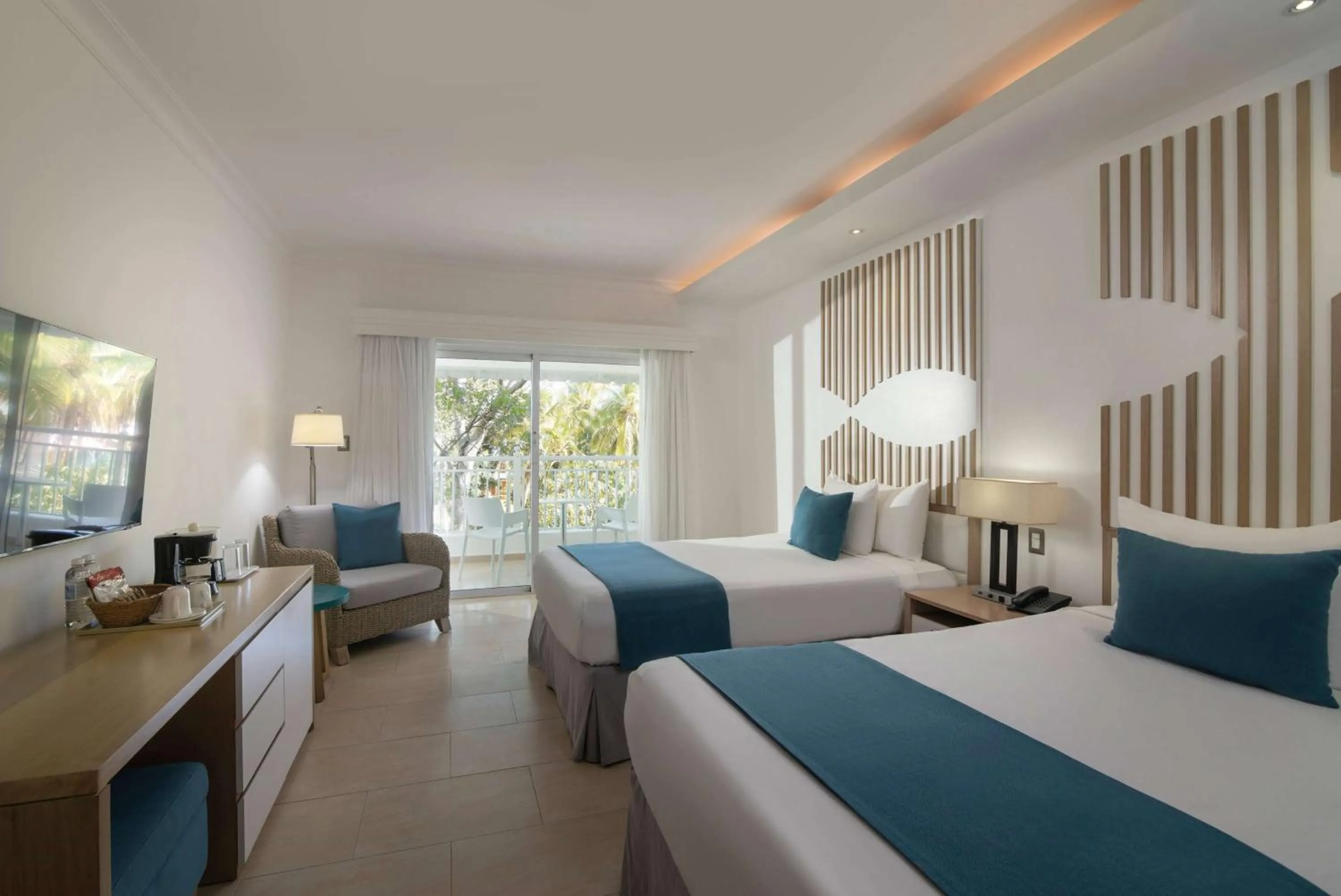Photo of the whole room, Bed in Wyndham Alltra Samana All Inclusive Resort