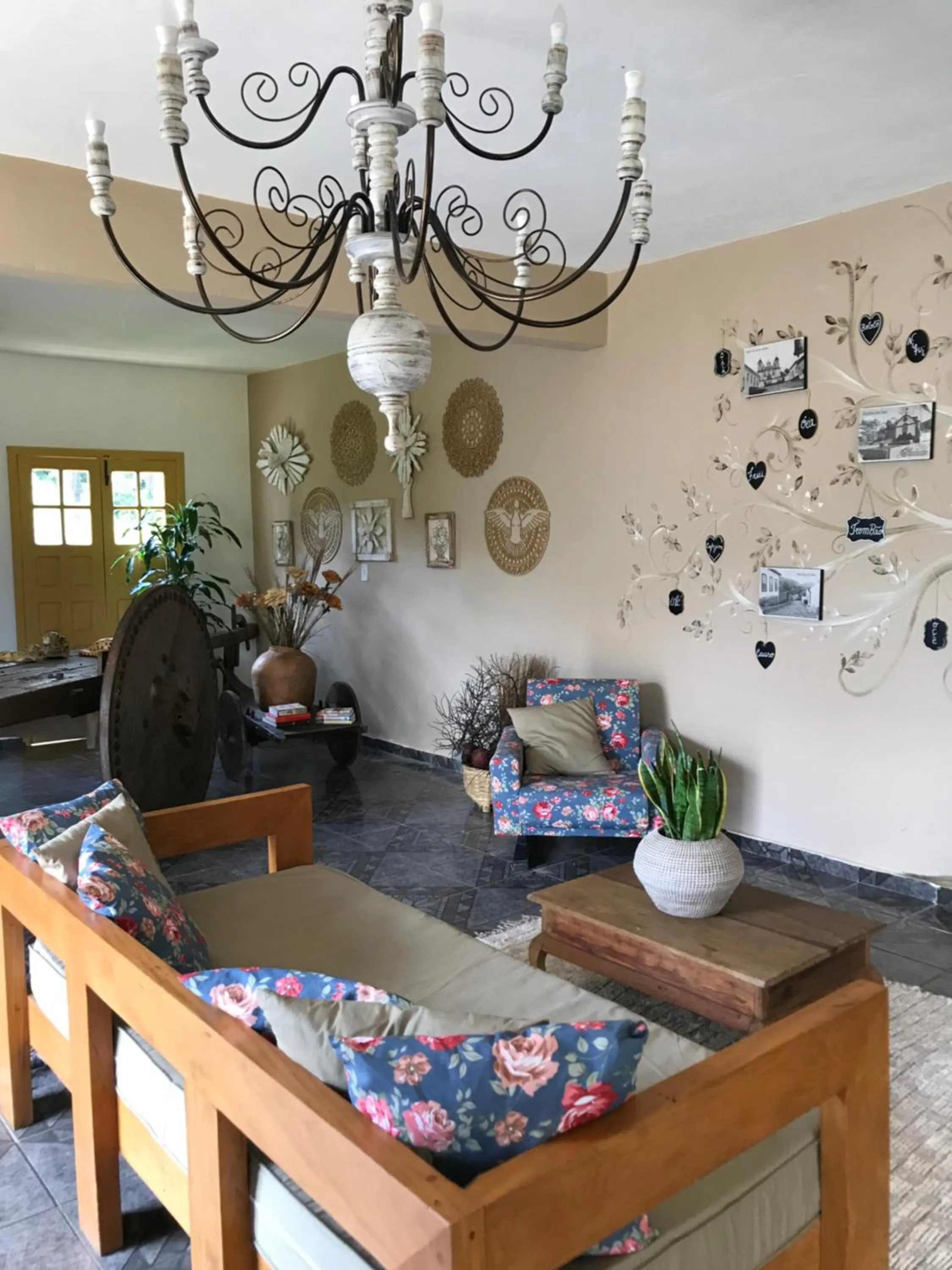 Lobby or reception in Rancho da Serra Pousada