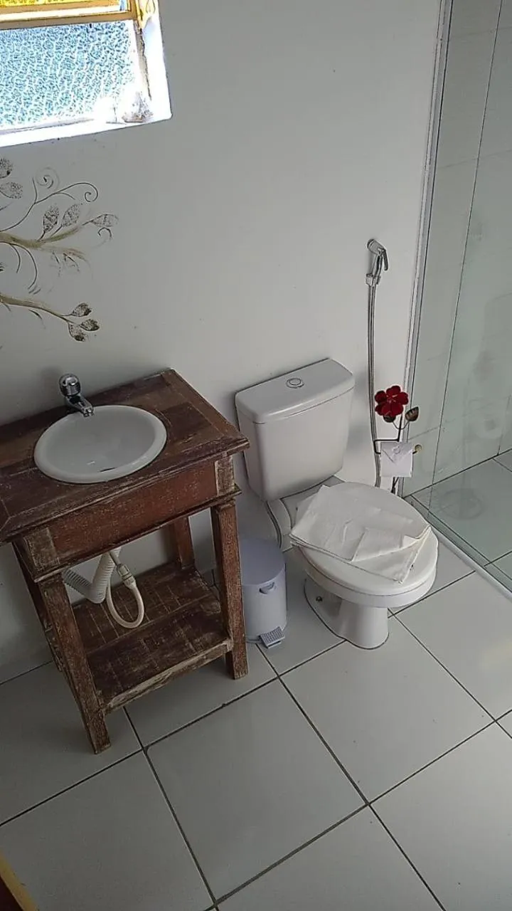 Bathroom in Rancho da Serra Pousada