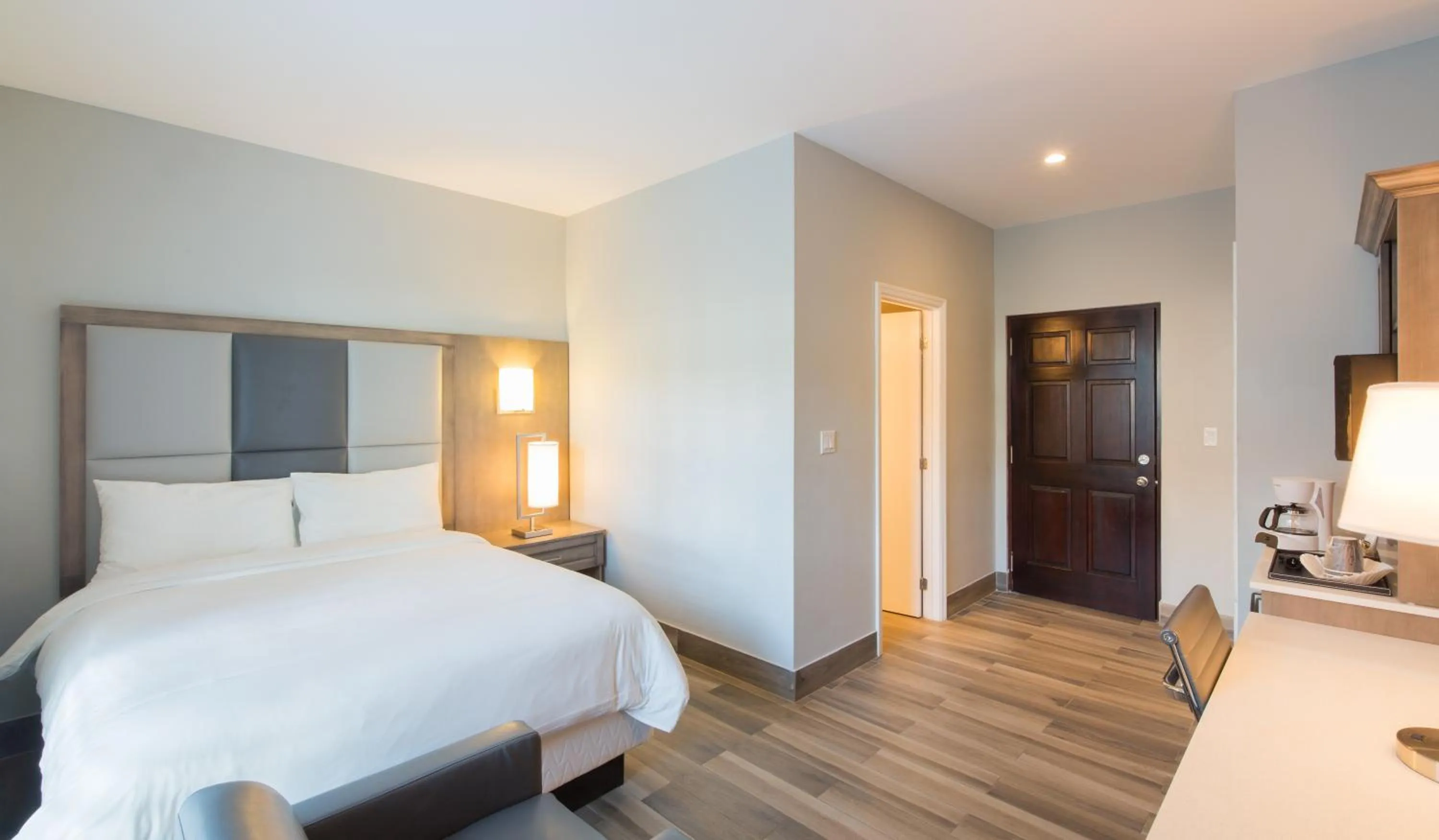 Coffee/tea facilities, Bed in Hotel La Vista Azul