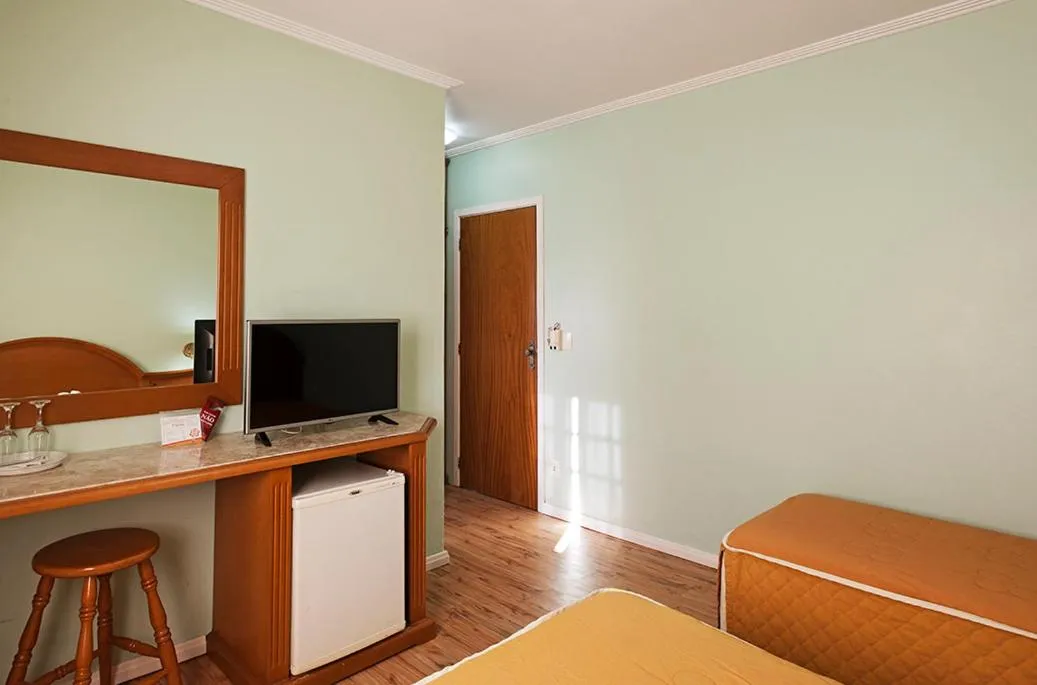 TV and multimedia in Hotel Galo Vermelho