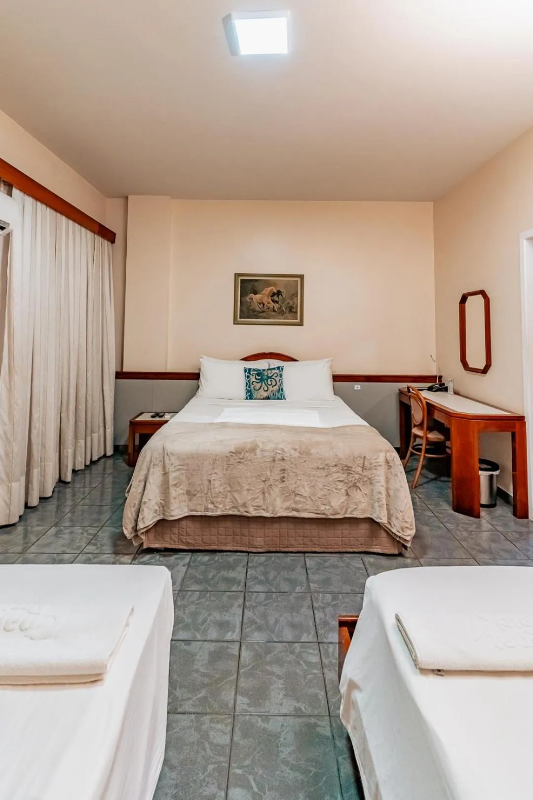 Bed in Champagnat Praia Hotel