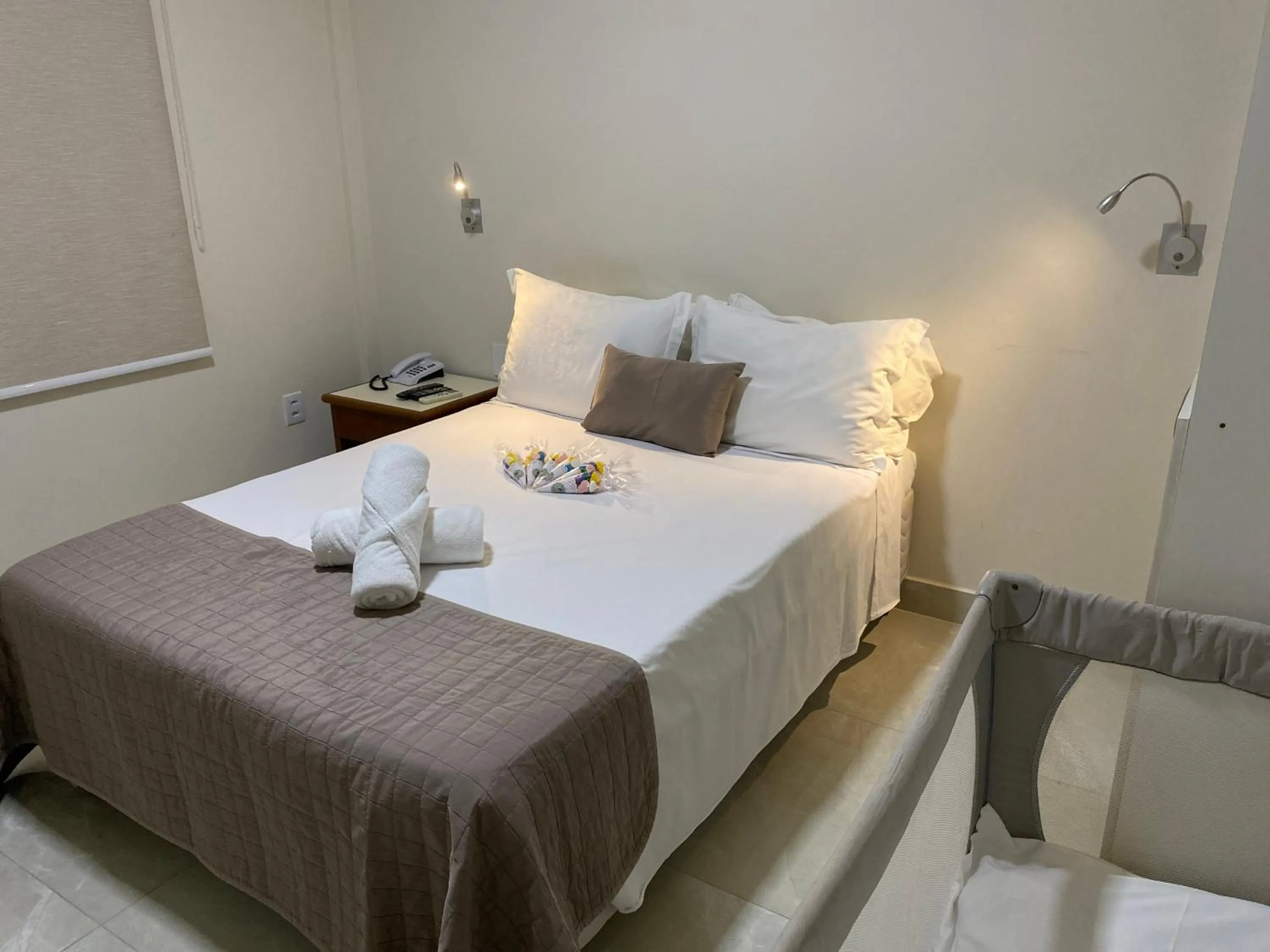 Bed in Champagnat Praia Hotel