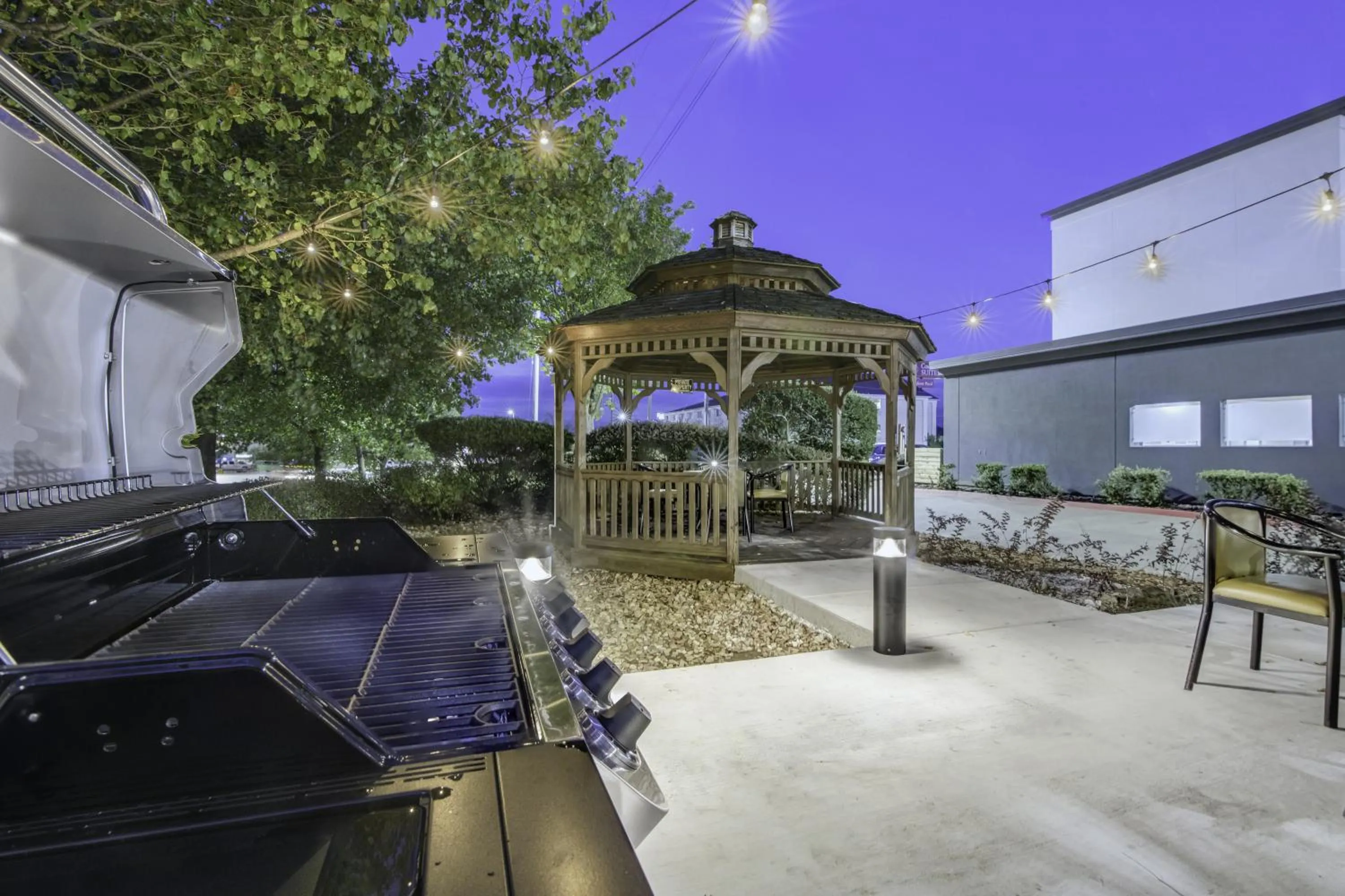 Holiday Inn Express & Suites Longview North by IHG