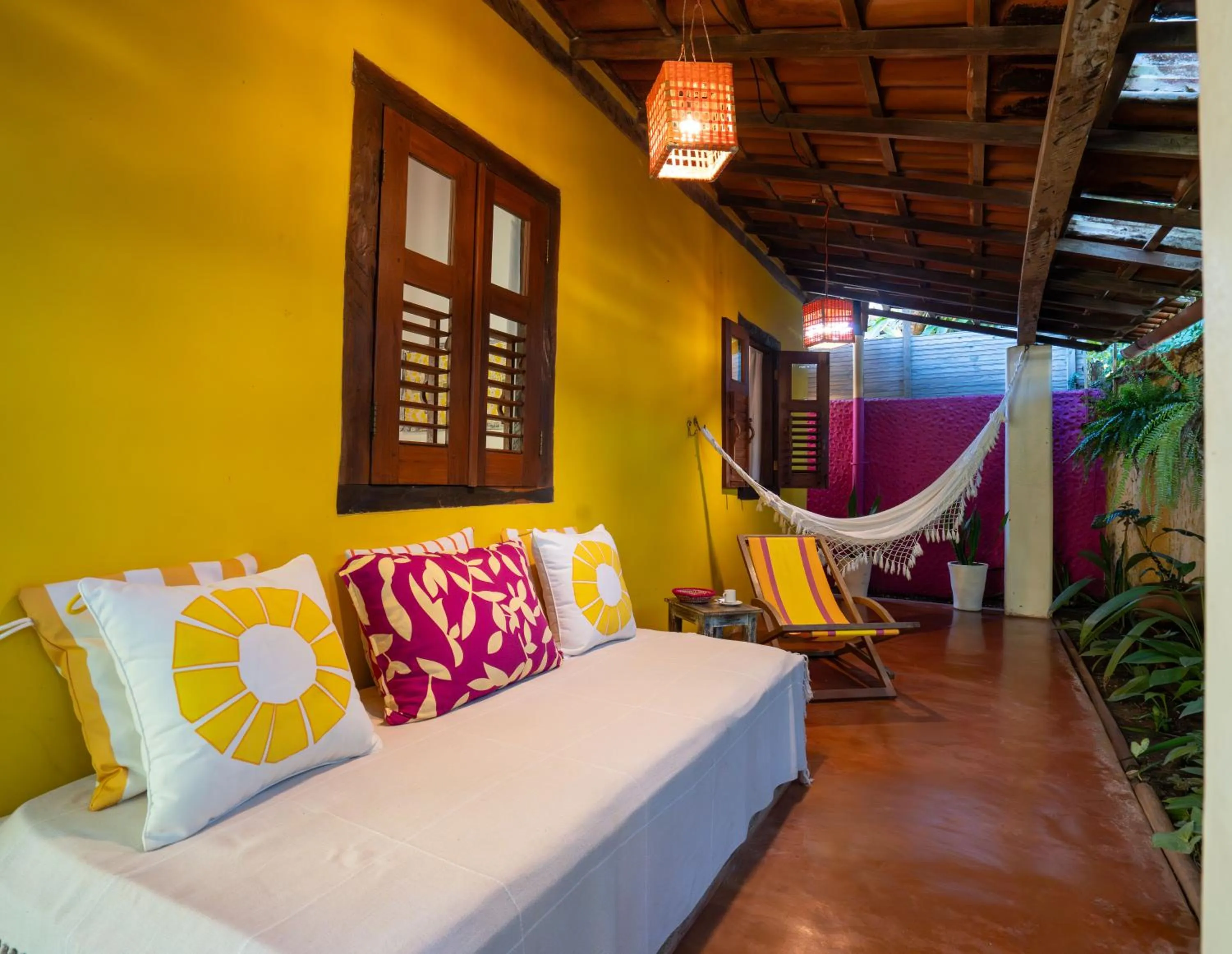 Patio, Bed in Pousada Jardim Das Margaridas