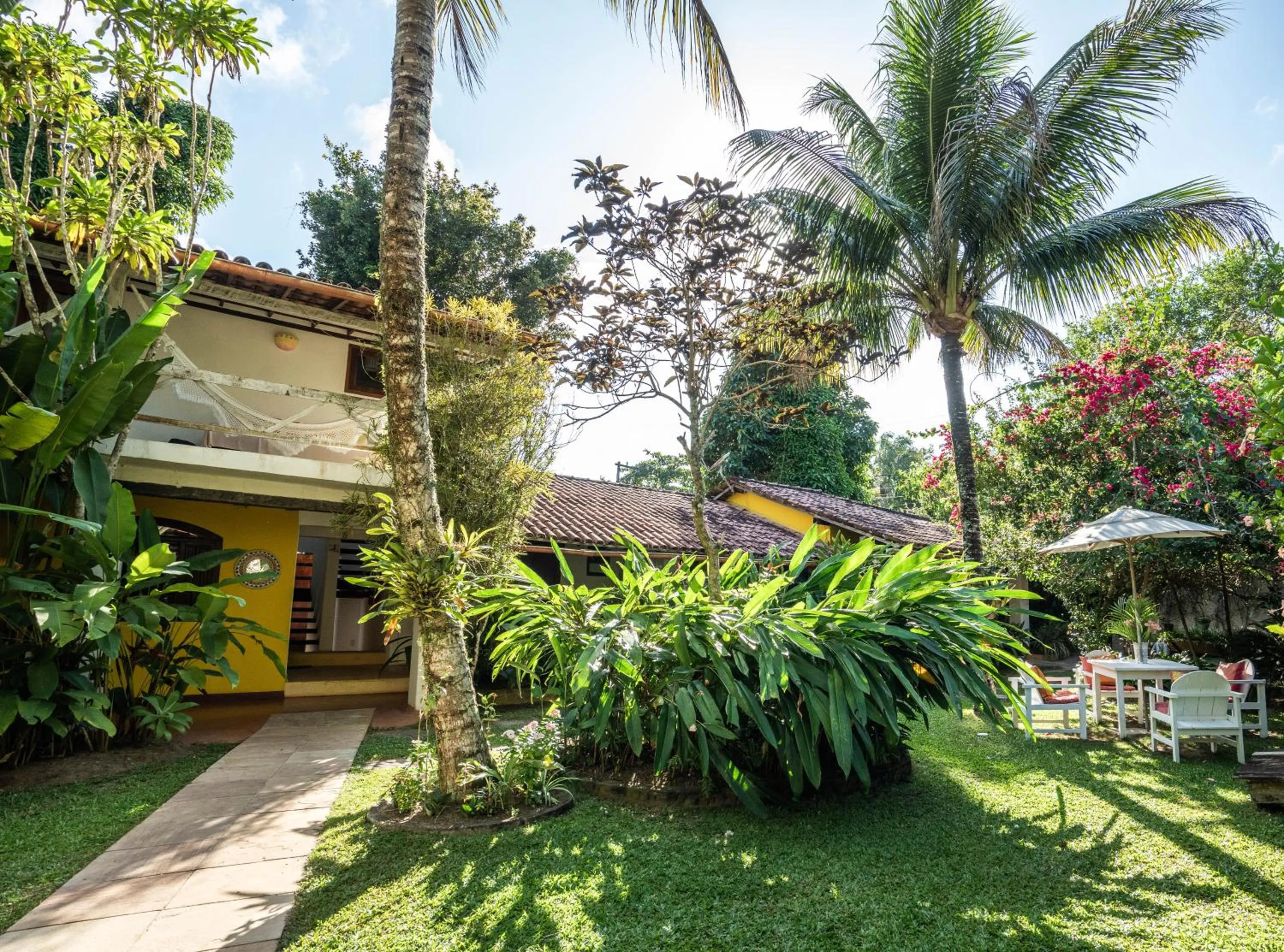 Garden view in Pousada Jardim Das Margaridas