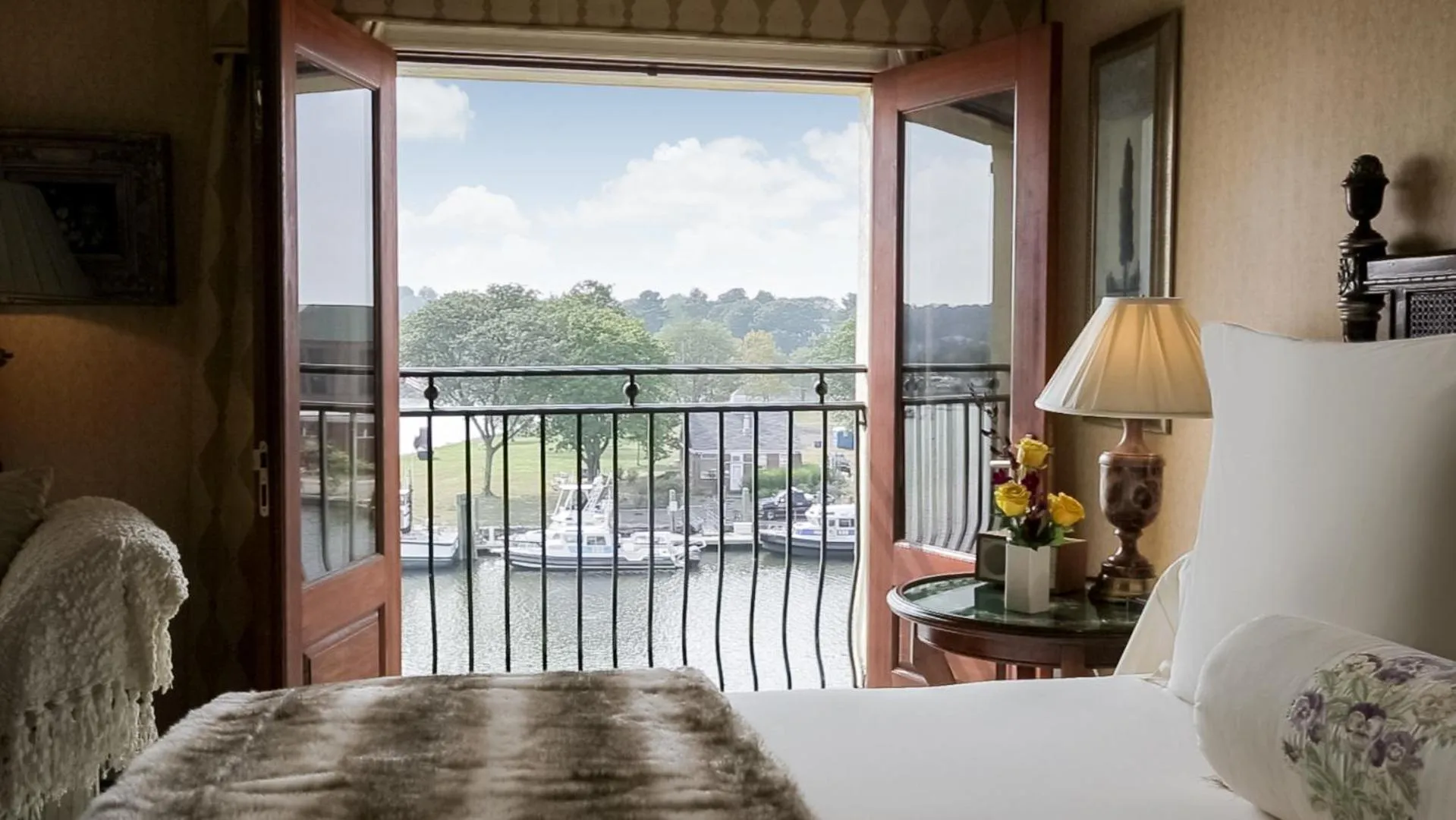 Day, Bed in Delamar Greenwich Harbor