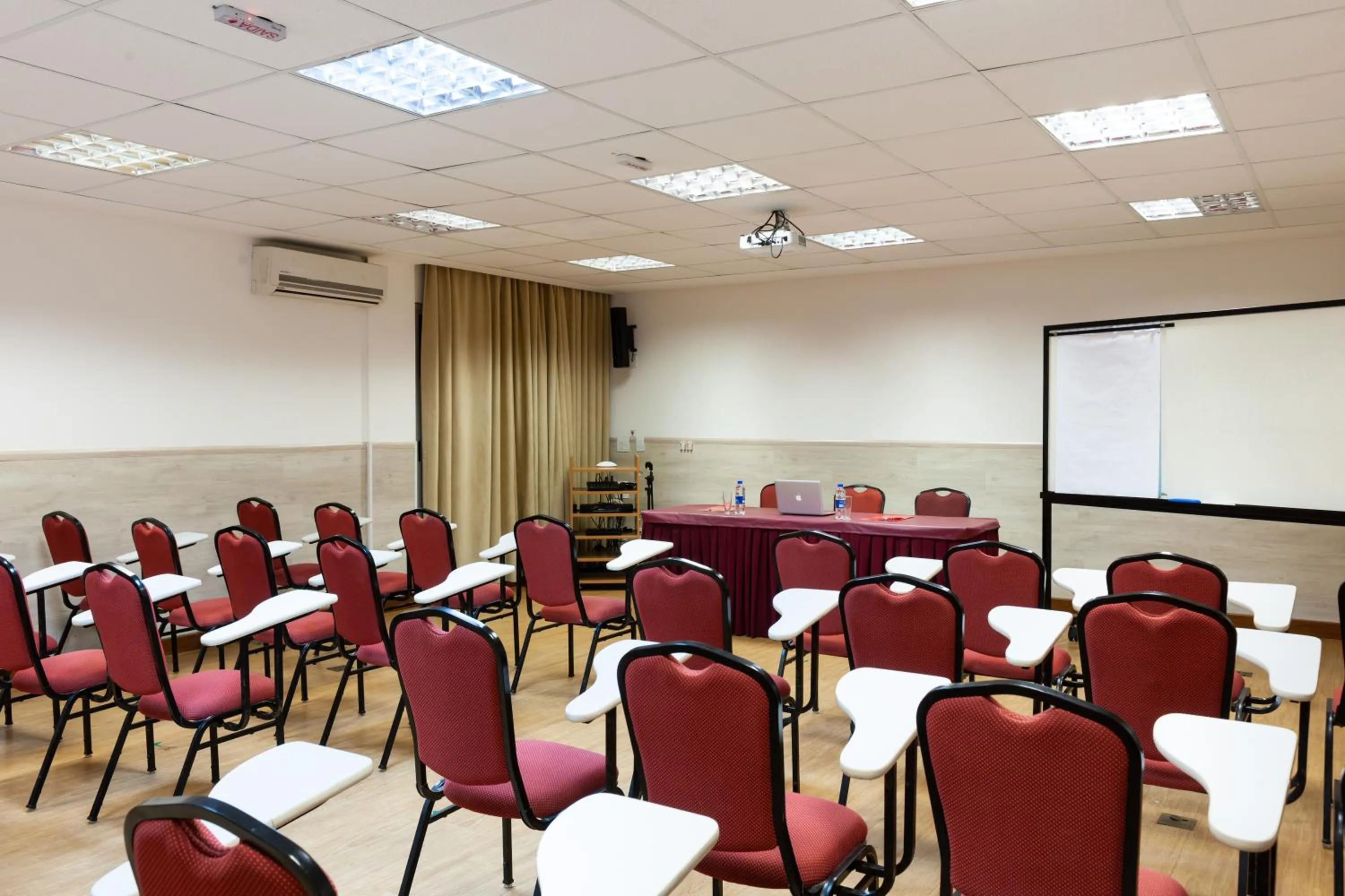 Meeting/conference room in Hotel Santorini