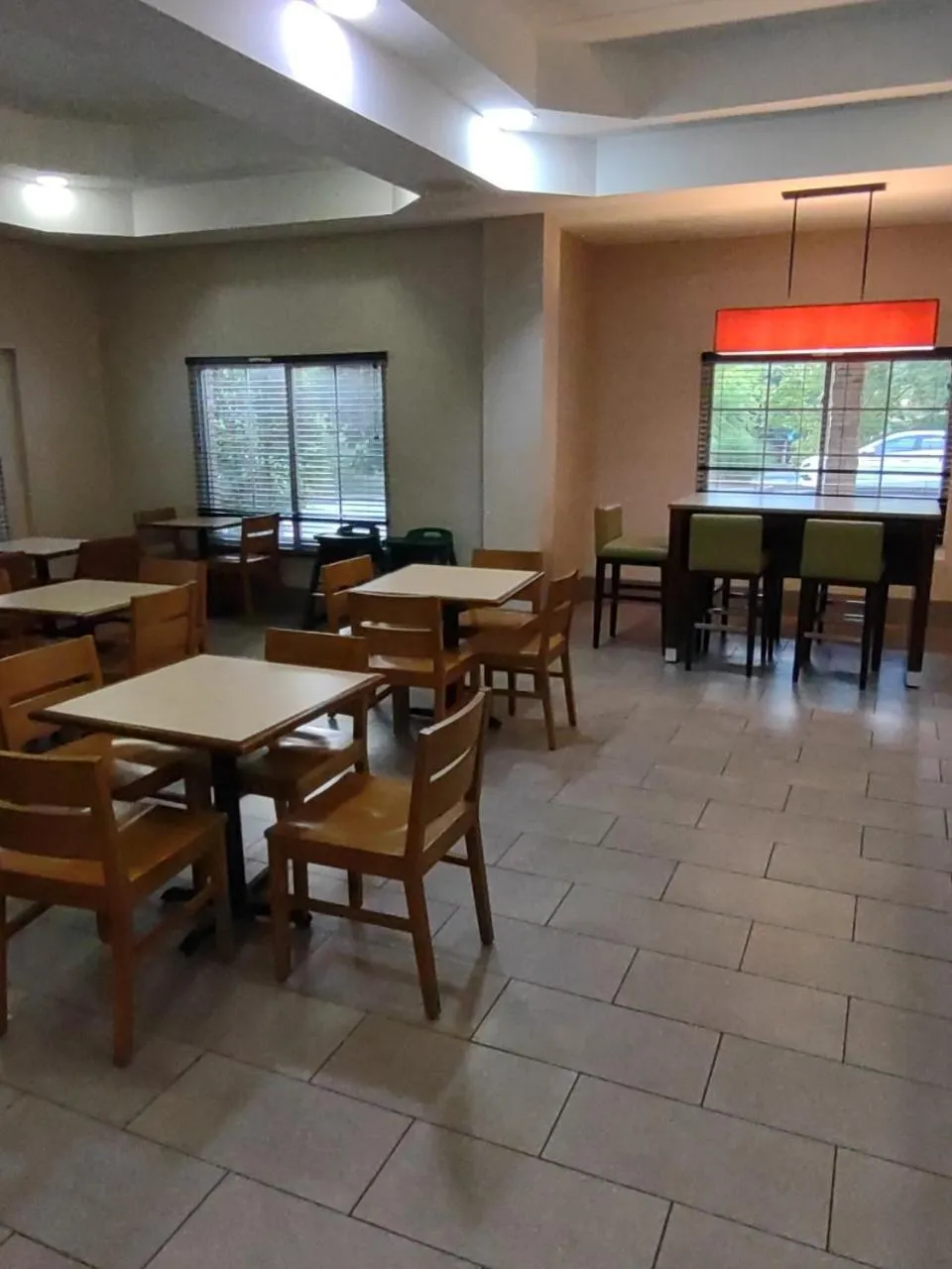 Country Inn & Suites by Radisson, Buford at Mall of Georgia, GA