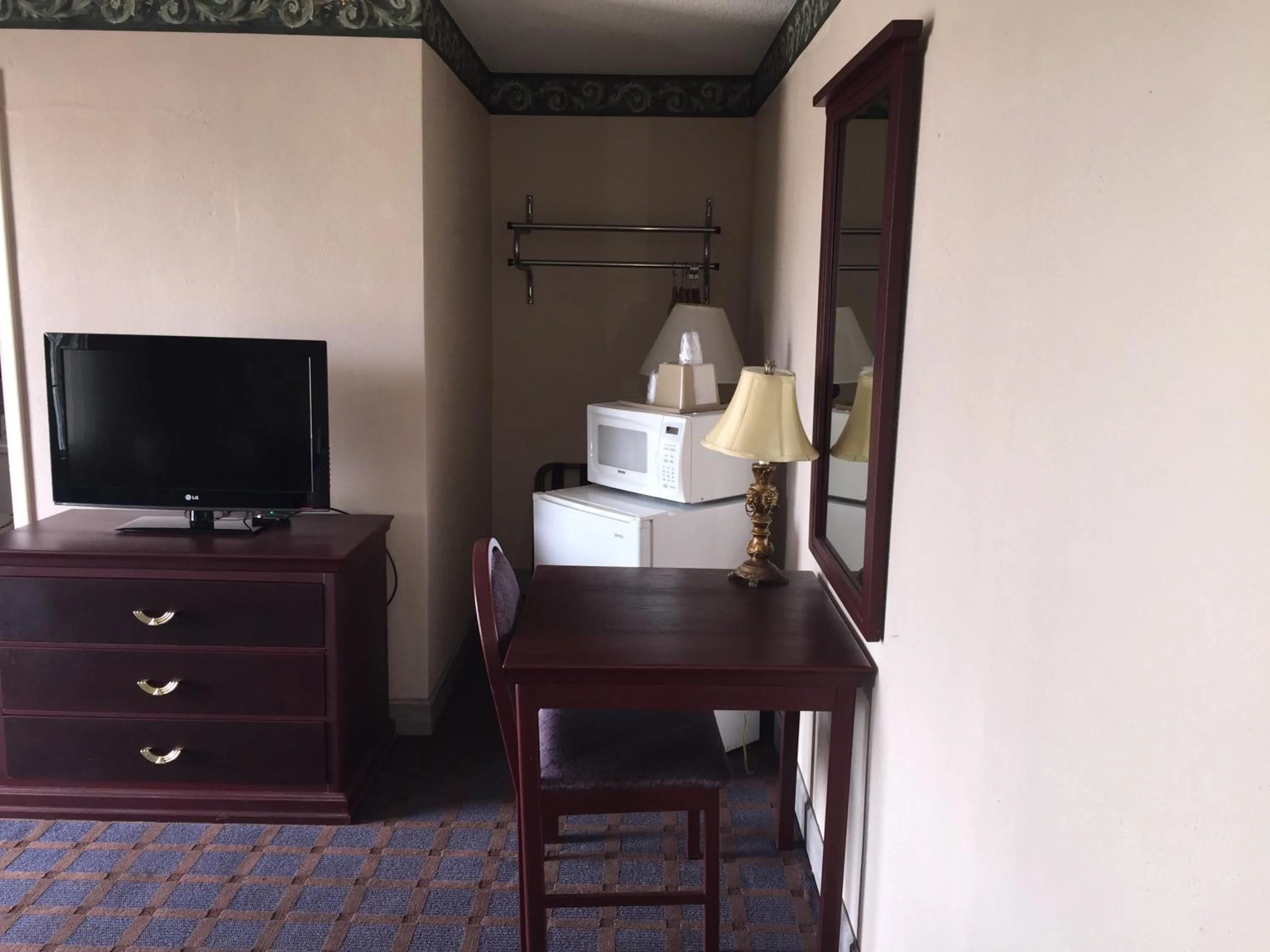 Decorative detail in Eldon Inn