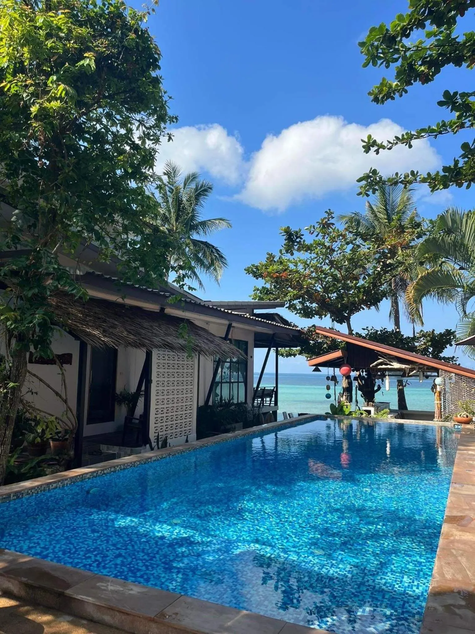 Swimming pool in Benjamin's Hut