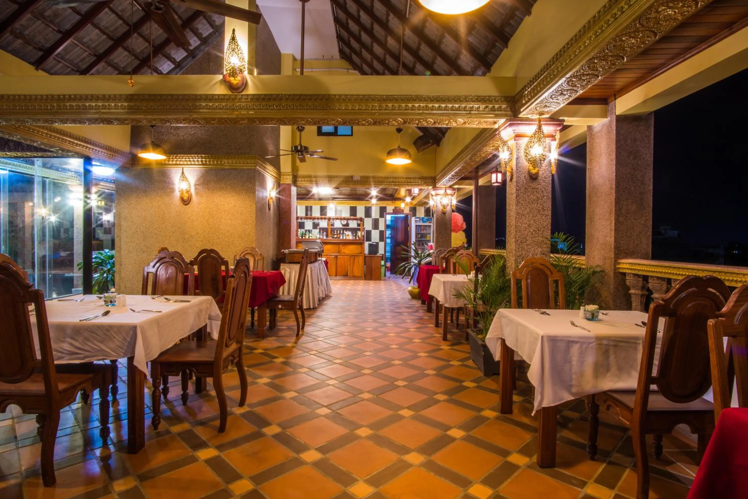 Restaurant/places to eat in Hello Cambodia Boutique