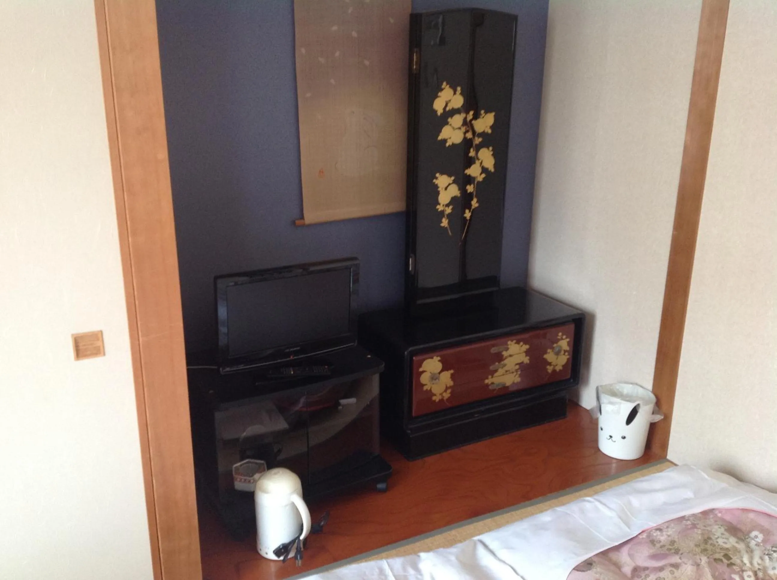 Decorative detail in Hotel Hinodeya