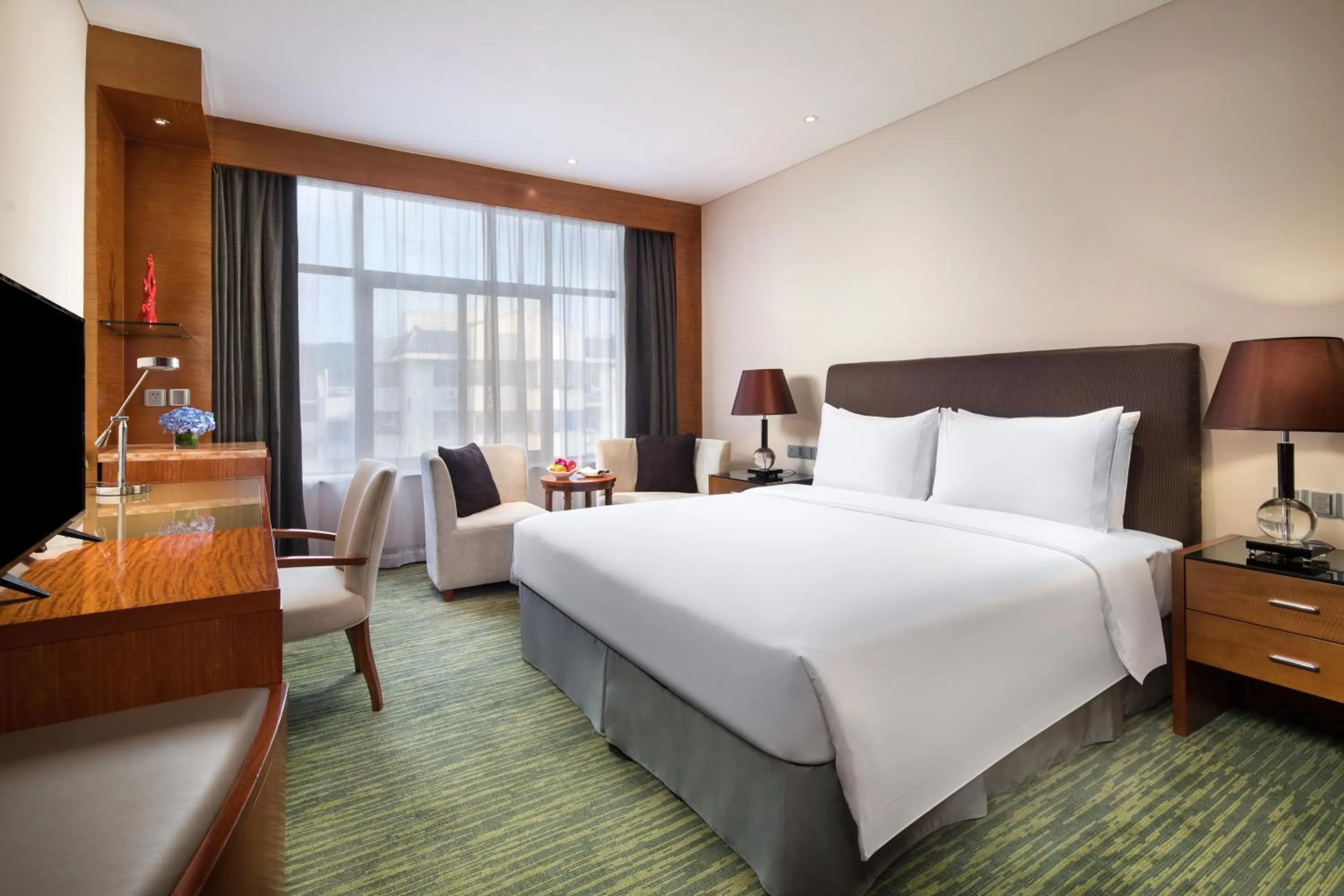 Photo of the whole room, Bed in Xiamen C&D Hotel