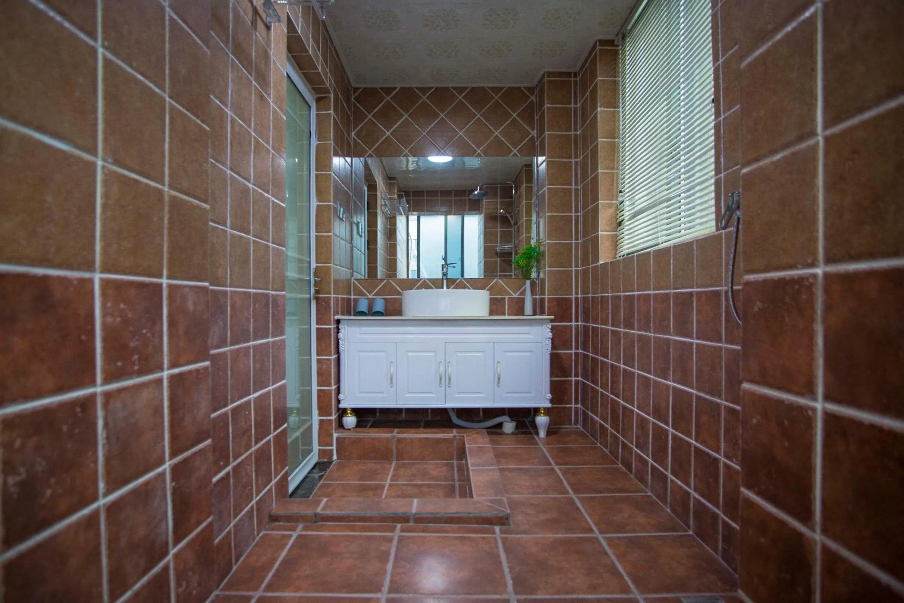 Bathroom in Zhangjiajie Cat Theme Inn