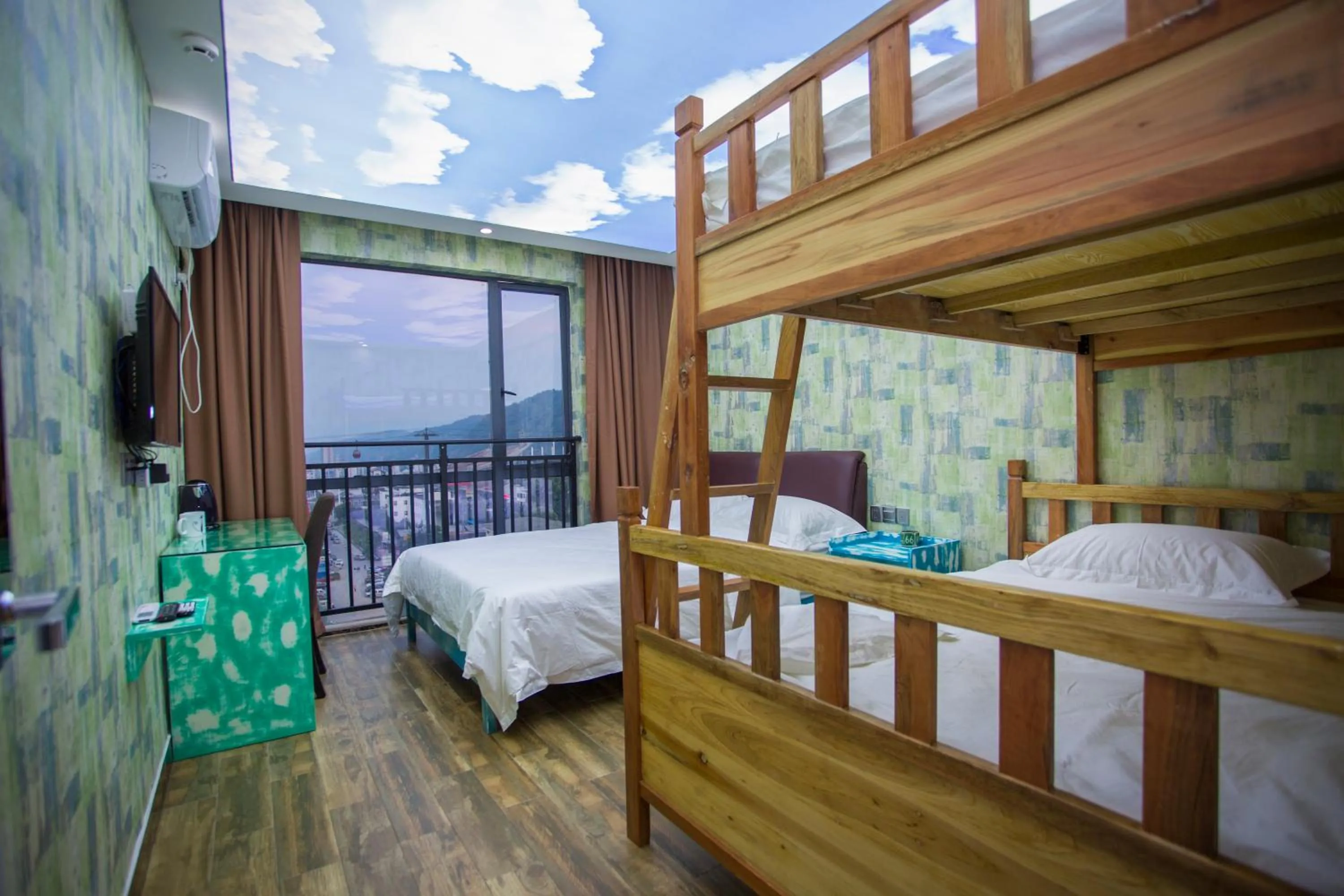 Photo of the whole room, Bed in Zhangjiajie Cat Theme Inn