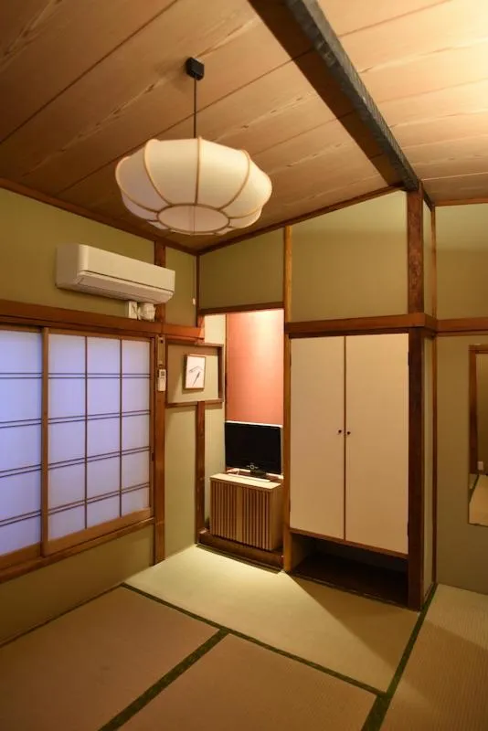 Photo of the whole room, Bed in Ryokan Sansuiso