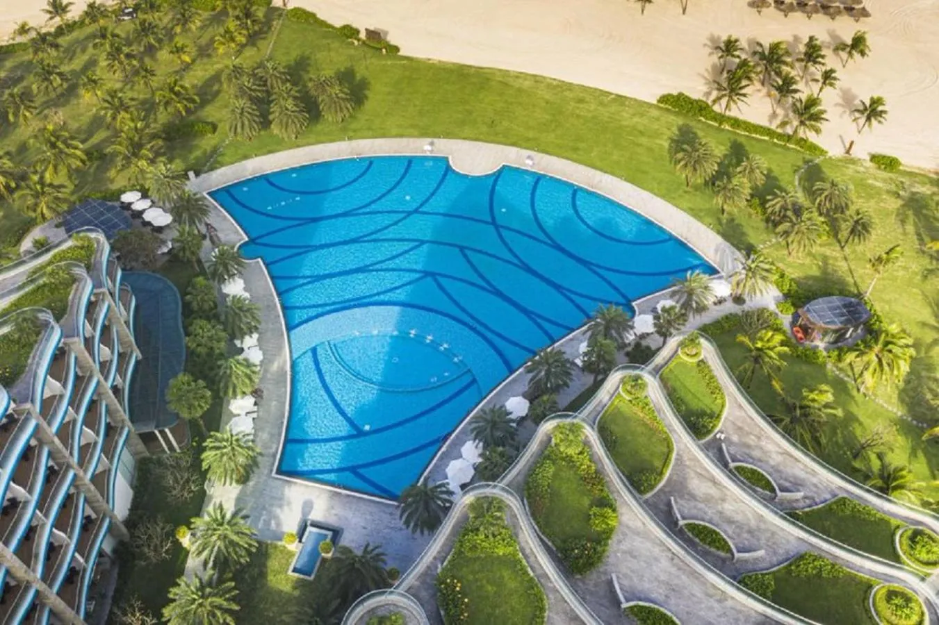 Swimming pool in Vinpearl Resort & Golf Nam Hoi An