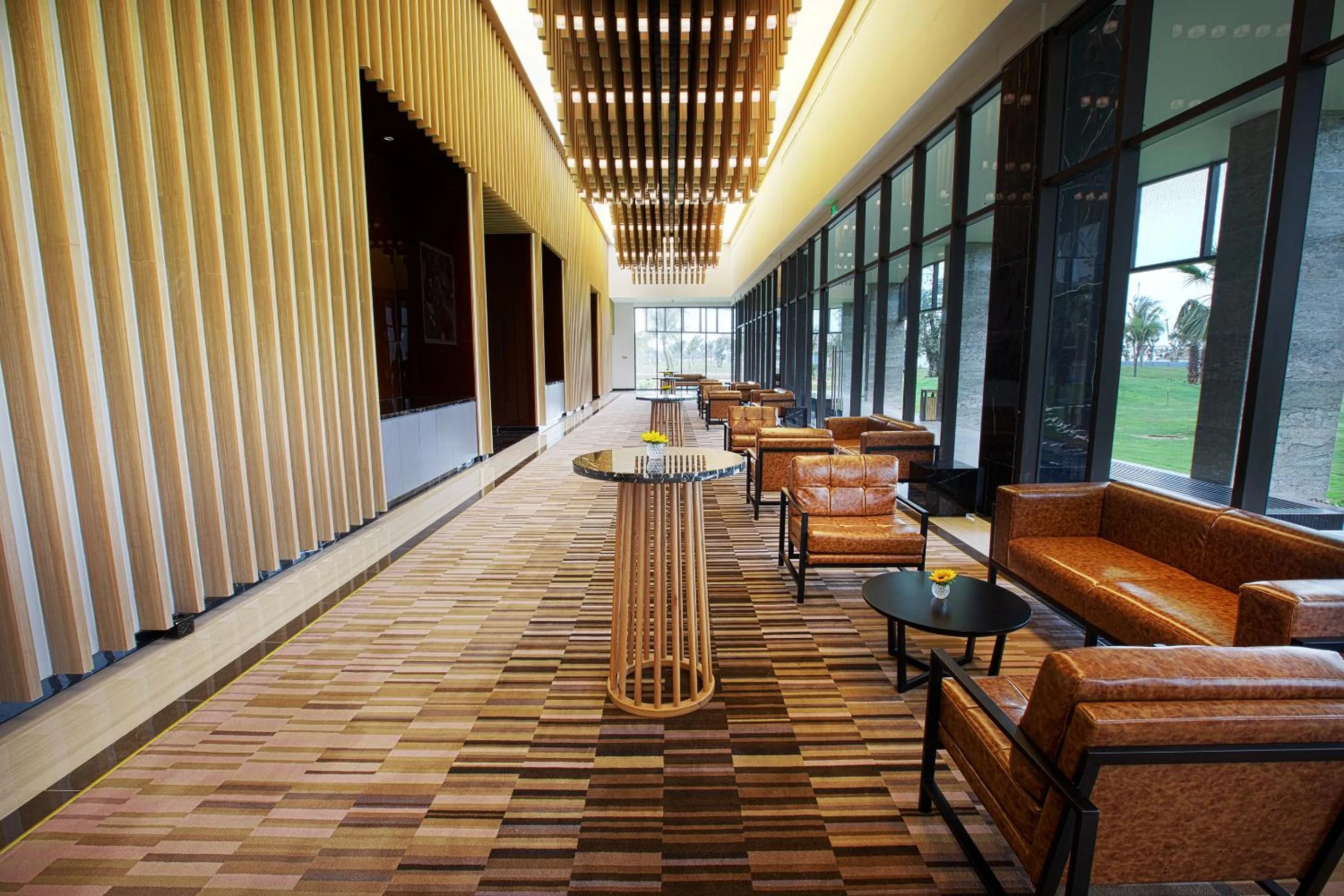 Lounge or bar in Vinpearl Resort & Golf Nam Hoi An