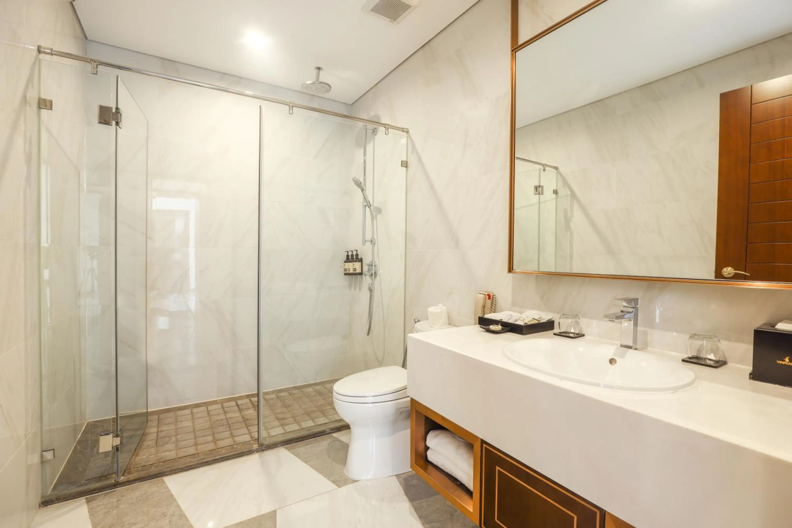 Bathroom in Vinpearl Resort & Golf Nam Hoi An