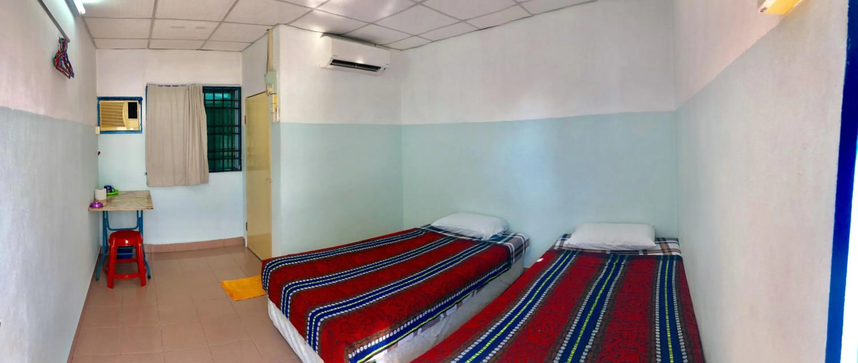 Bed in Baba's Guest House By The Sea