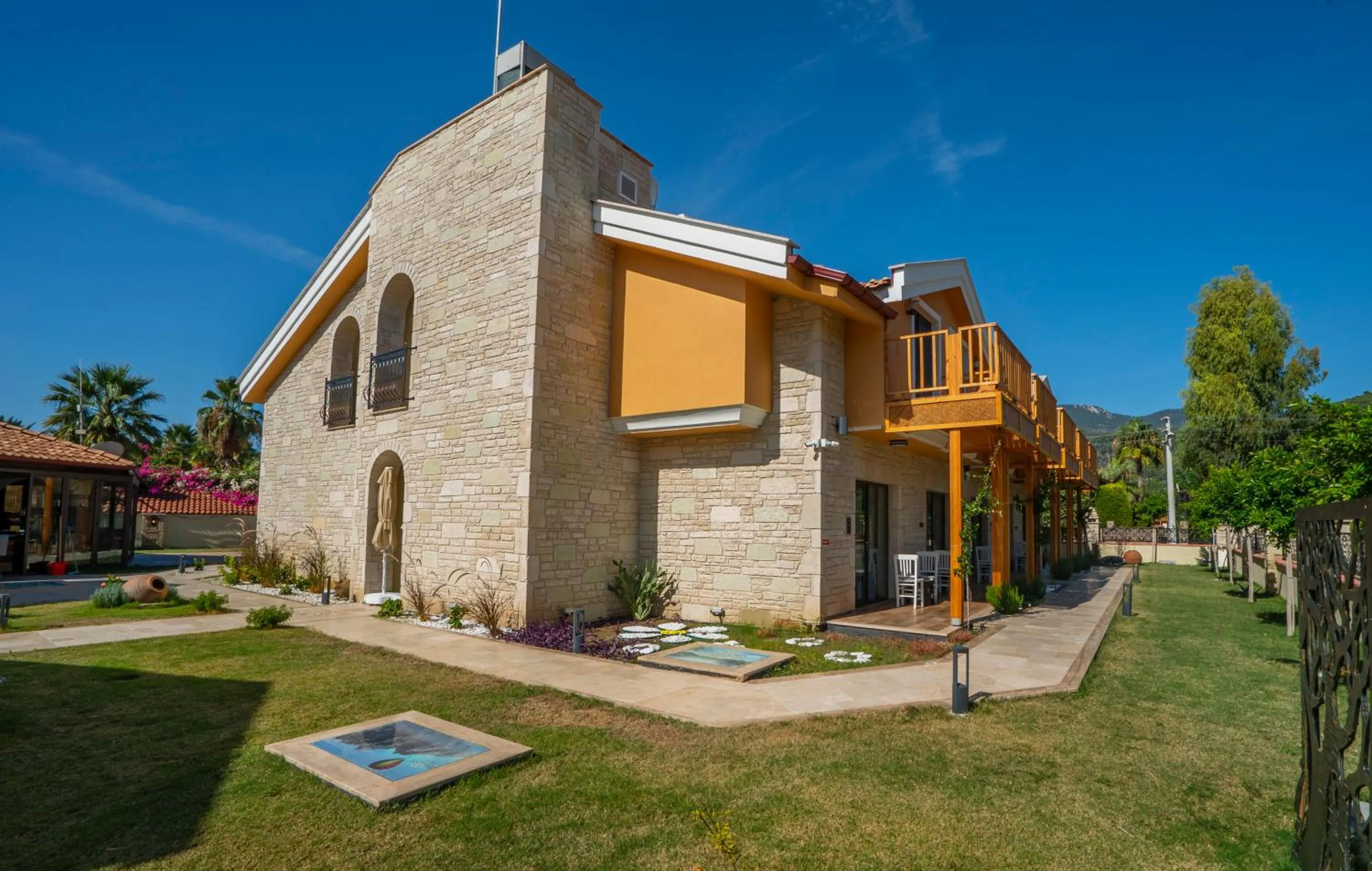 Property building in Dalyan Live Spa Hotel