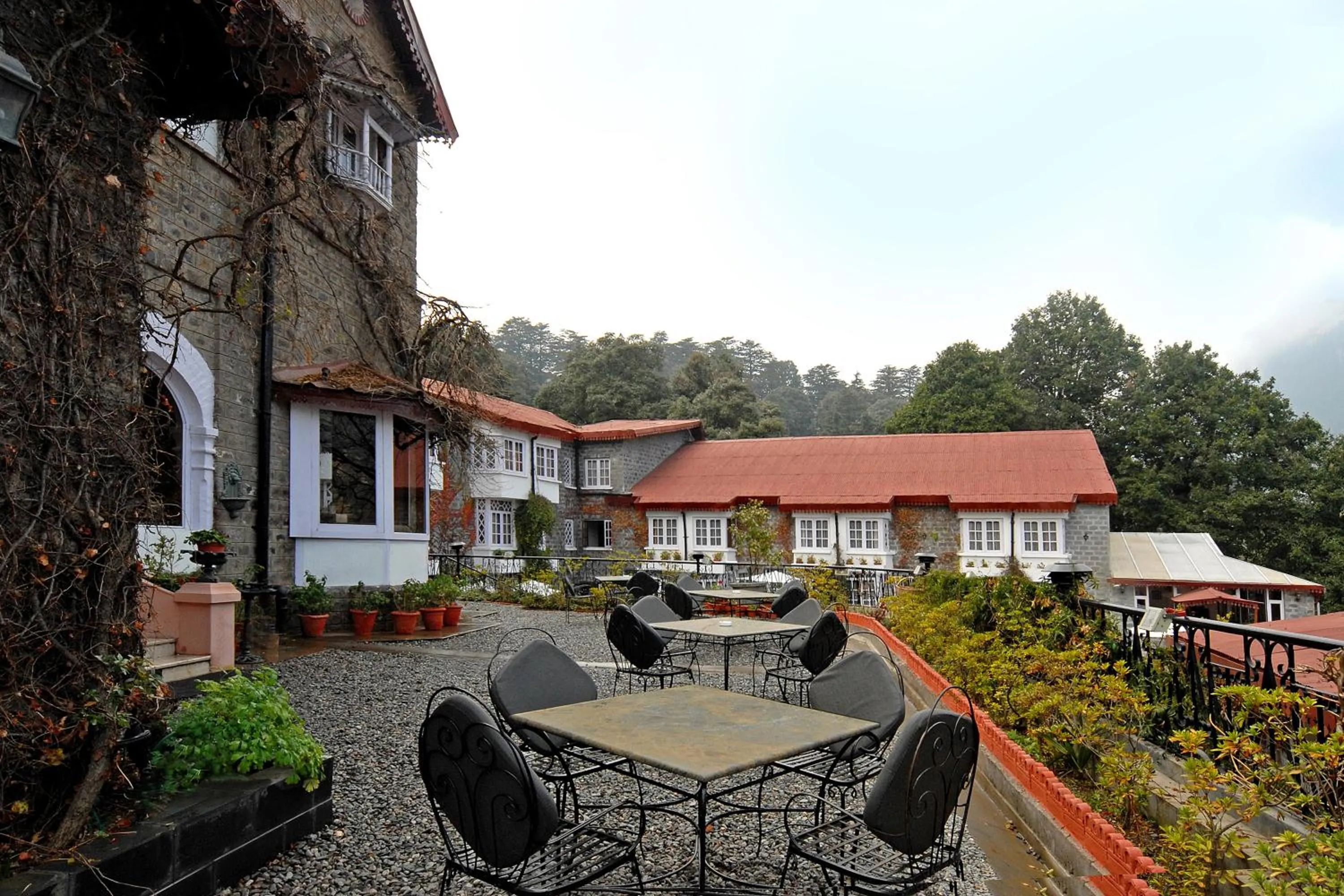 Patio in The Naini Retreat, Nainital by Leisure Hotels