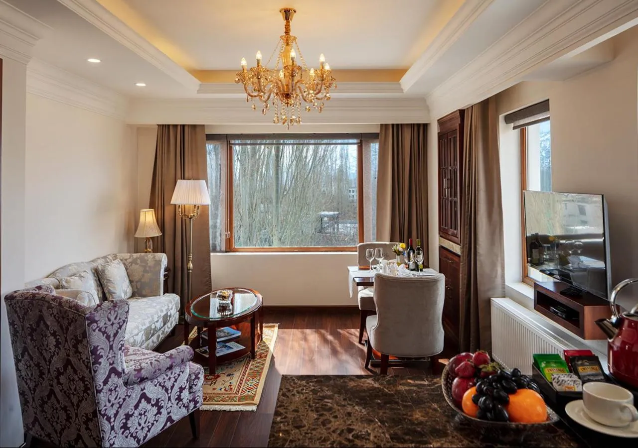 Living room in The Indus Valley