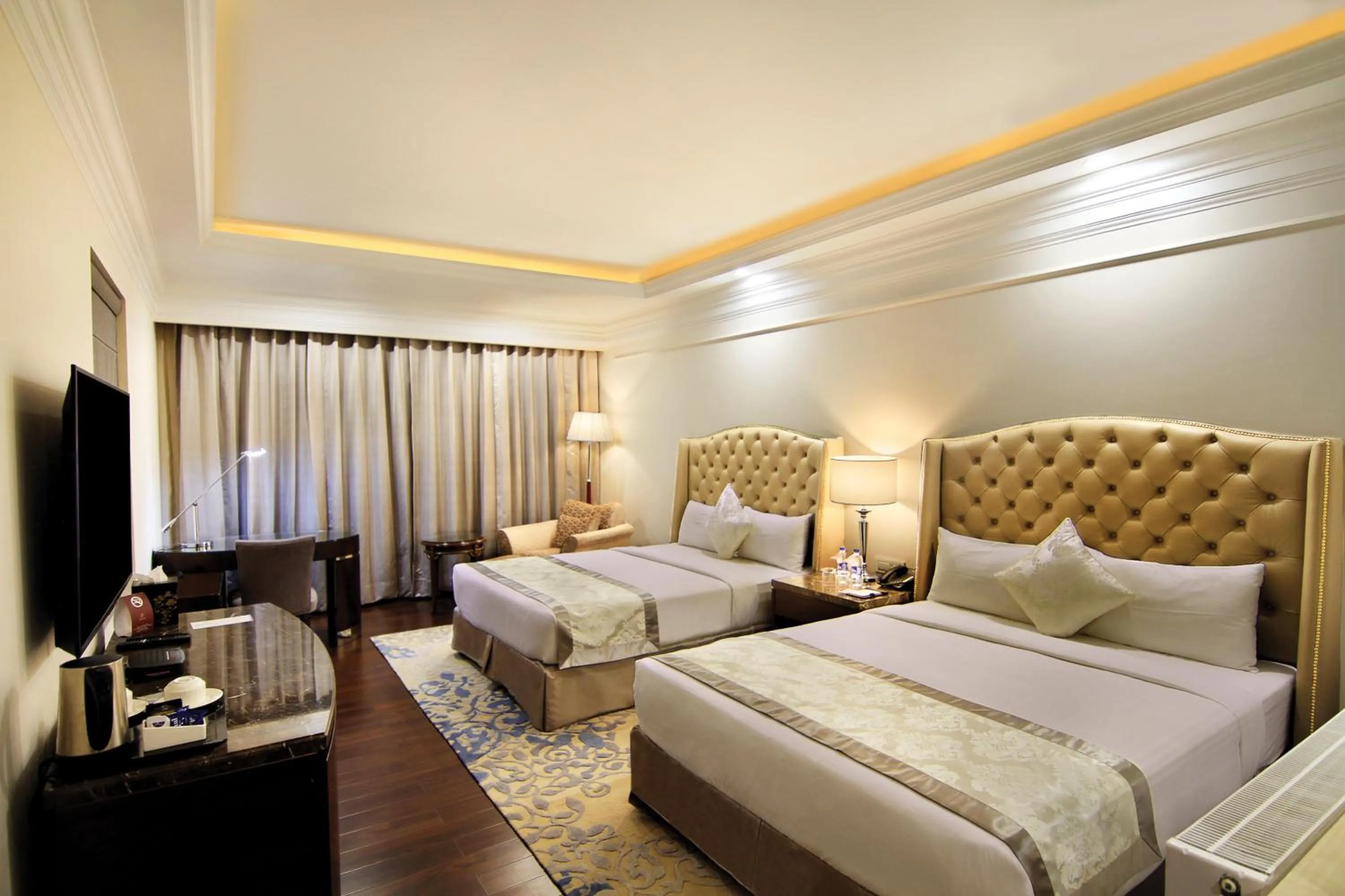 Photo of the whole room, Bed in The Indus Valley