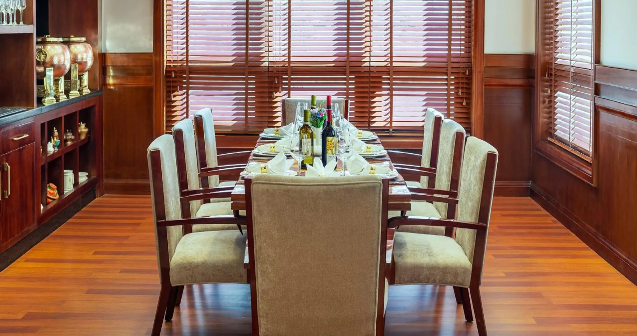 Coffee/tea facilities in The Indus Valley