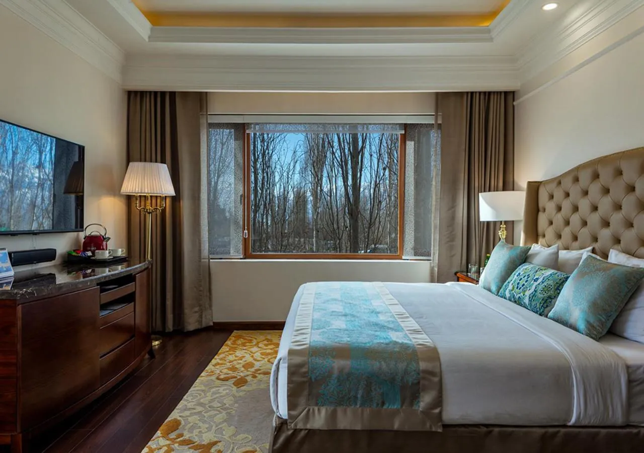 View (from property/room), Bed in The Indus Valley