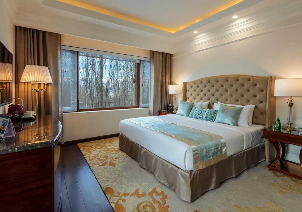 Bedroom, Bed in The Indus Valley