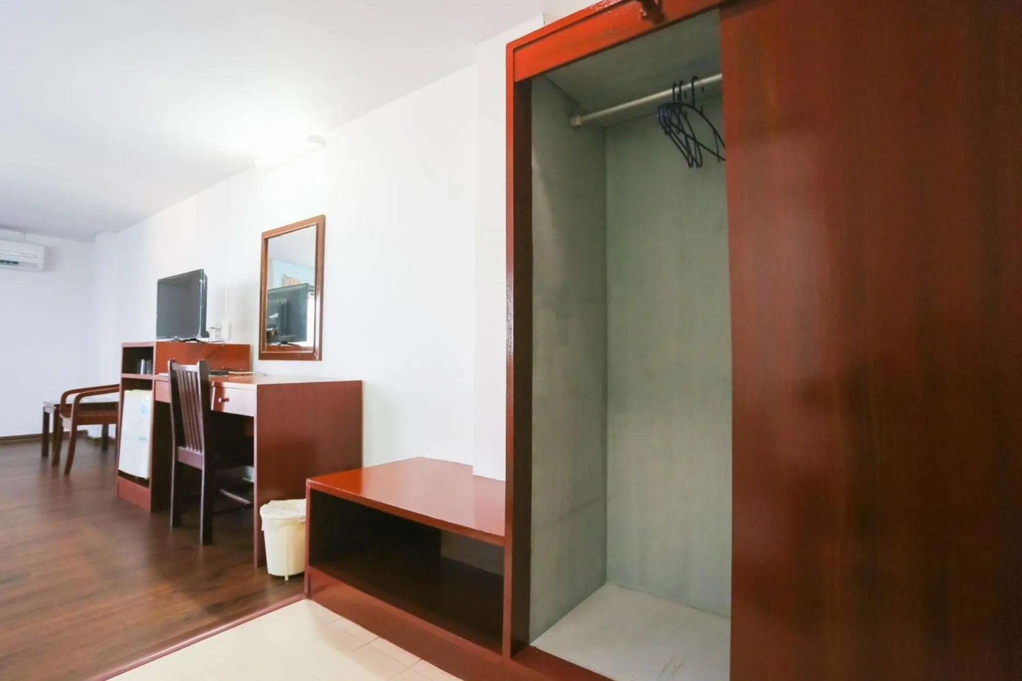 TV and multimedia in Wiangwalee Hotel