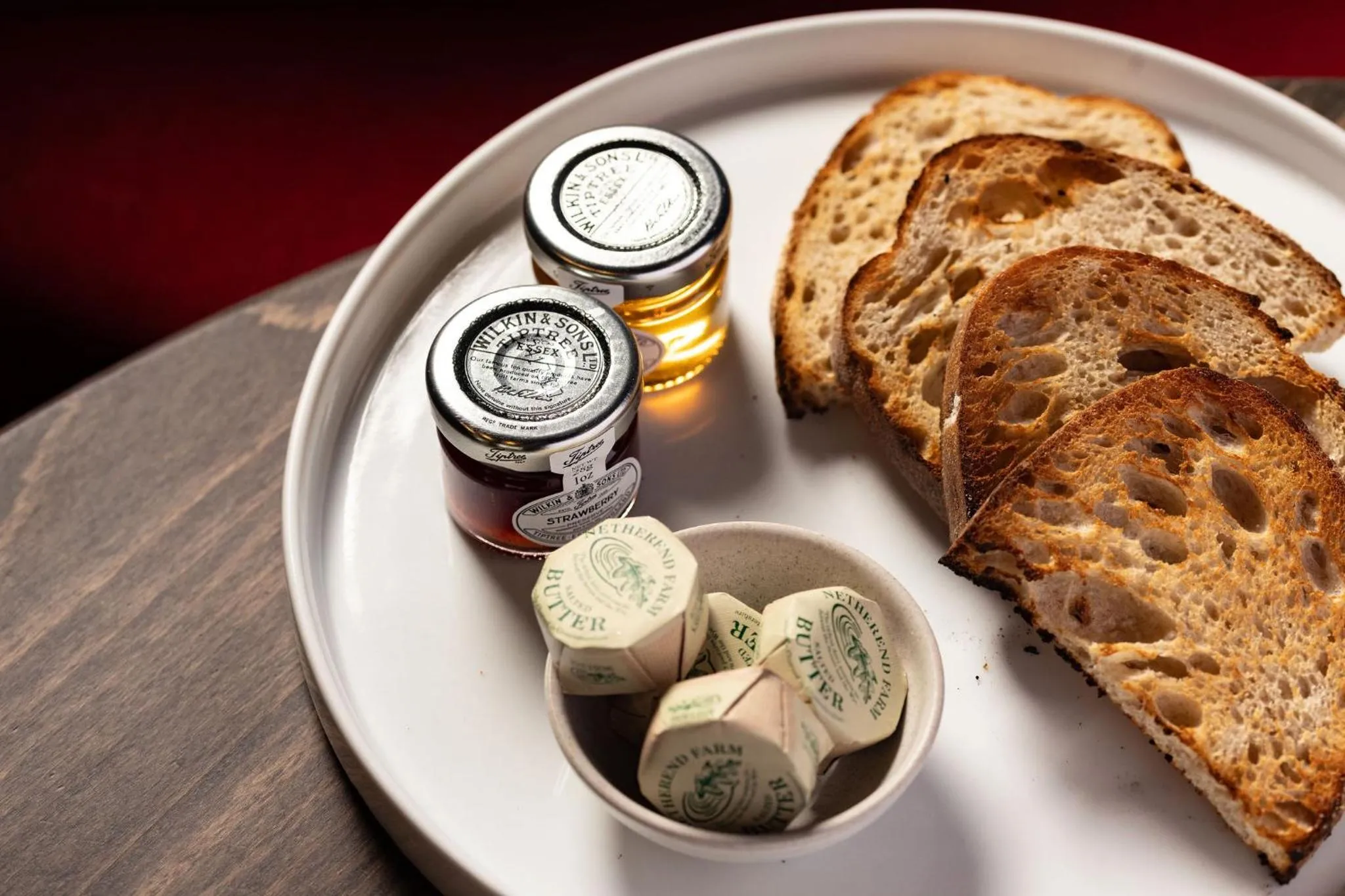 Breakfast in room2 Southampton Hometel