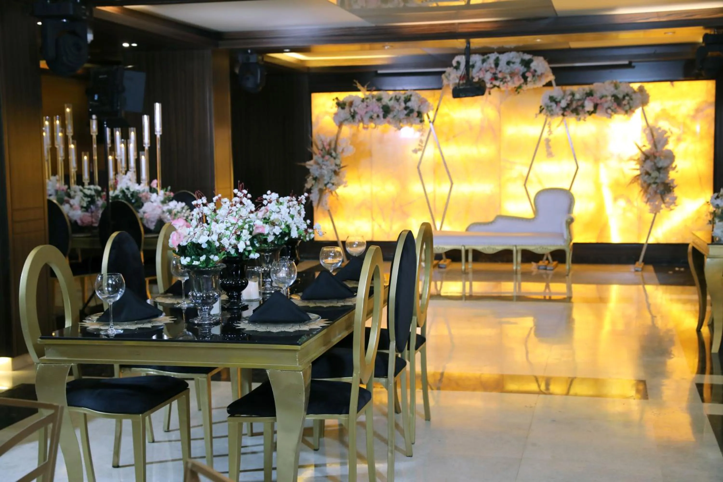 Banquet/Function facilities in Imperial Suites Hotel