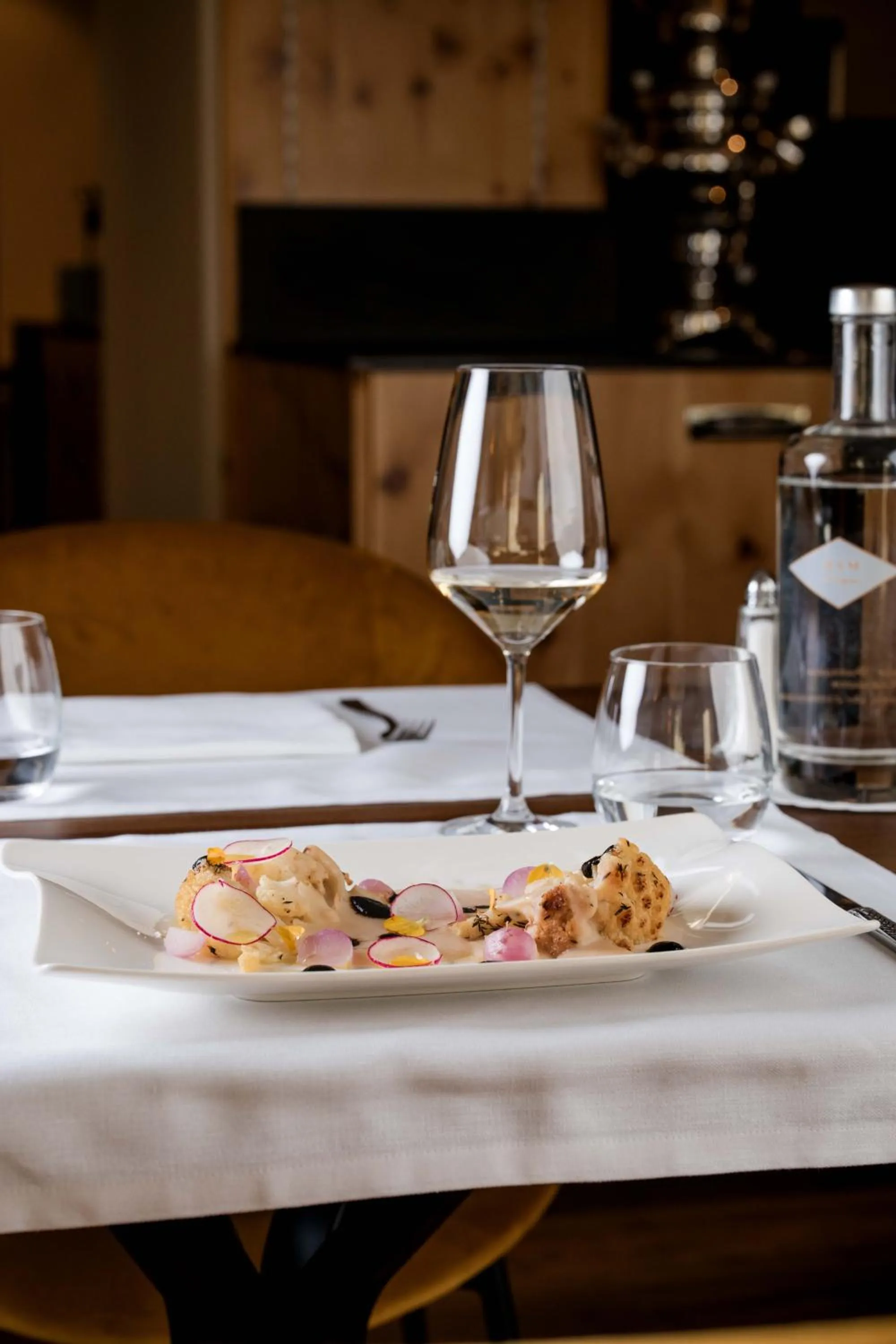 Restaurant/places to eat in Hotel St. Michael