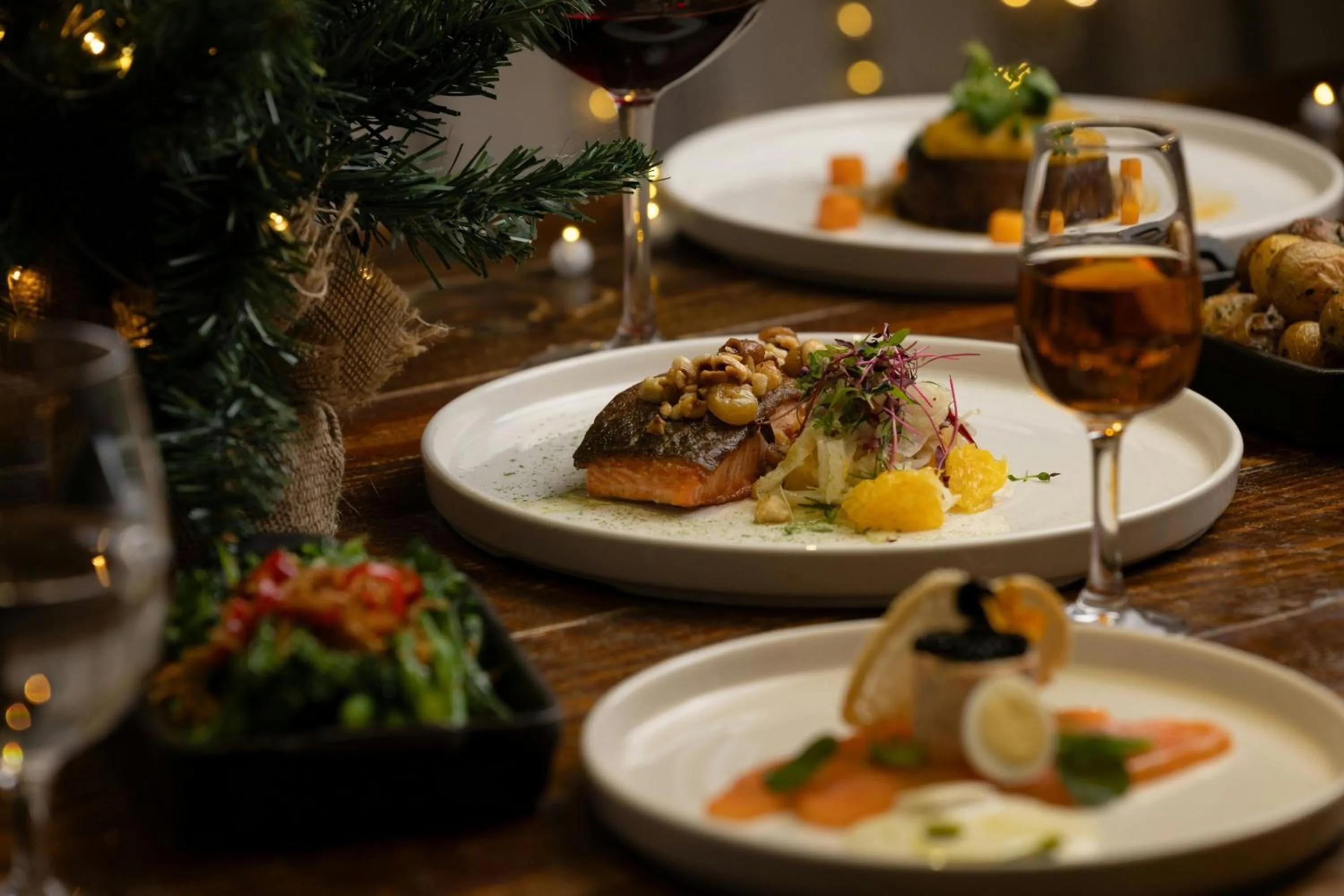 Restaurant/places to eat in St. Ermin's Hotel, Autograph Collection