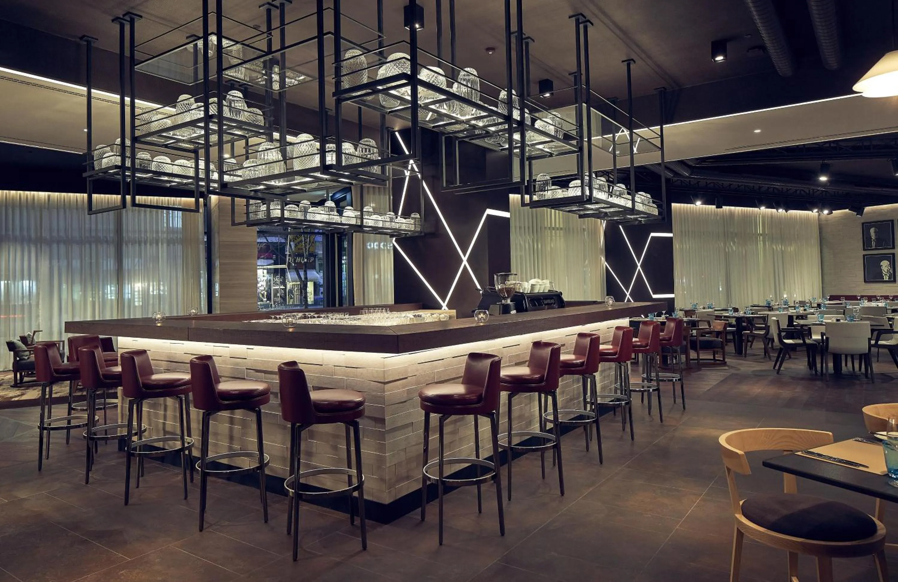 Restaurant/places to eat in Hilton Belgrade