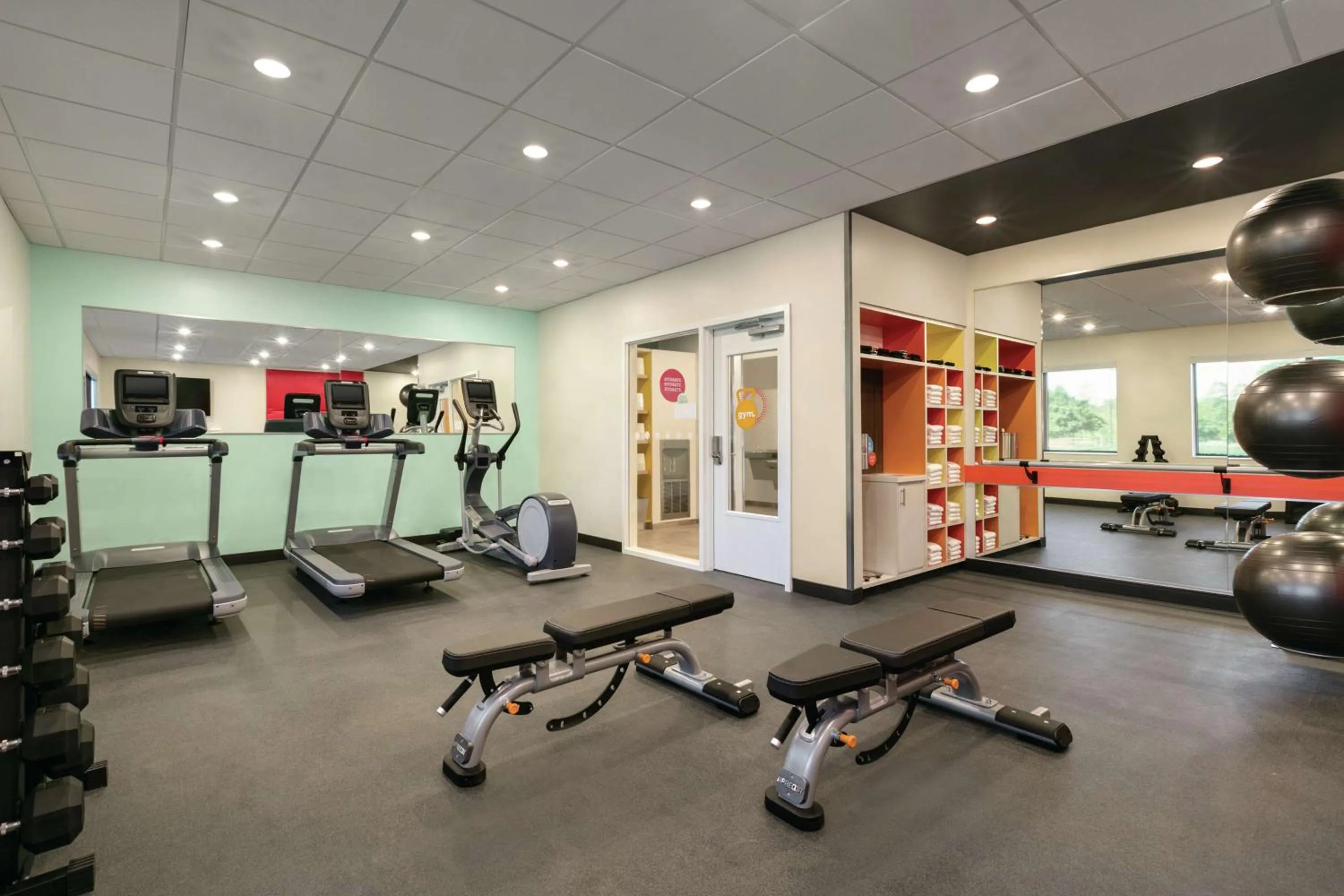 Fitness centre/facilities in Tru By Hilton Charlotte Ayrsley